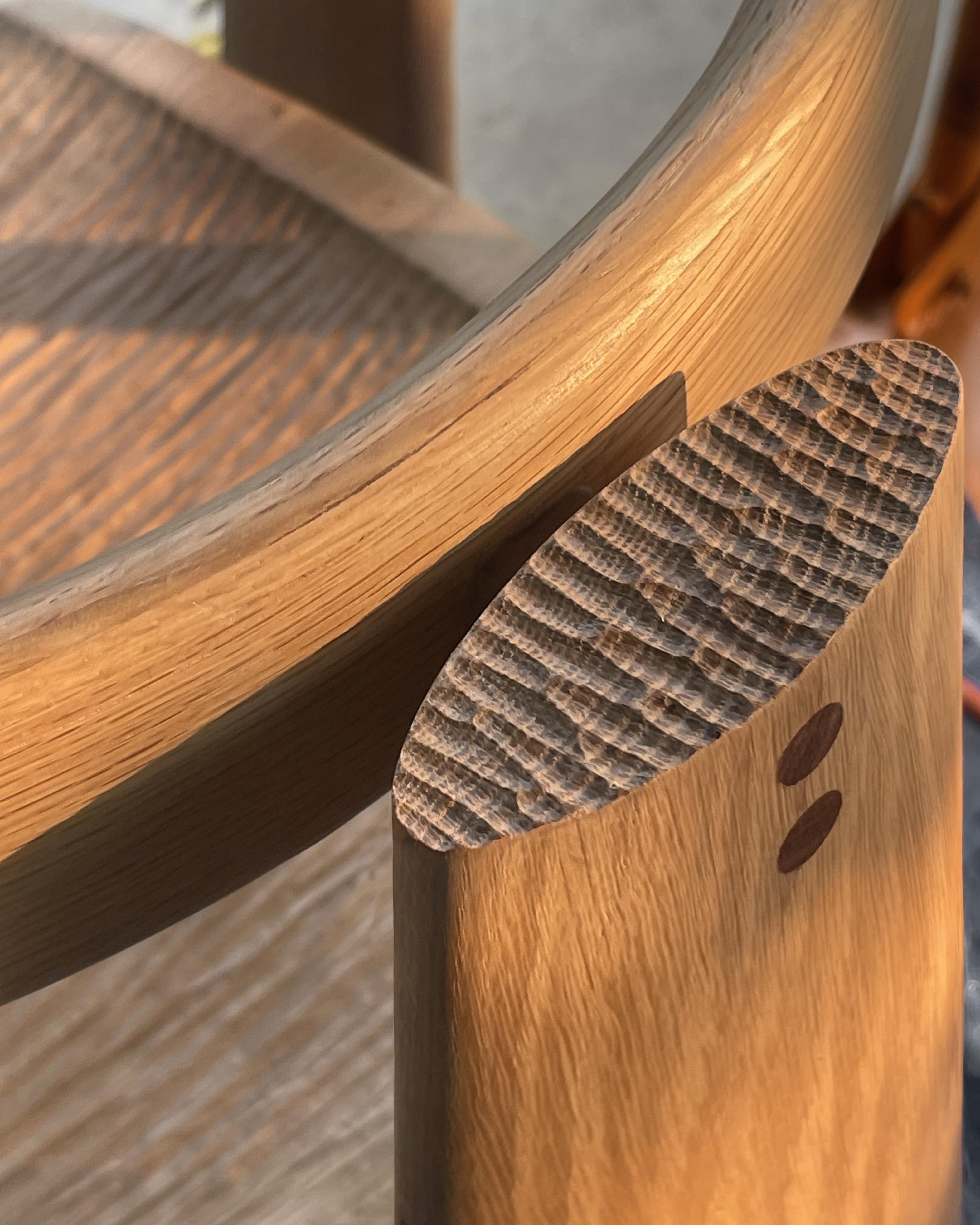 Oak and Walnut TQV Chair 01 by ONON DETAILS In New Condition For Sale In Geneve, CH