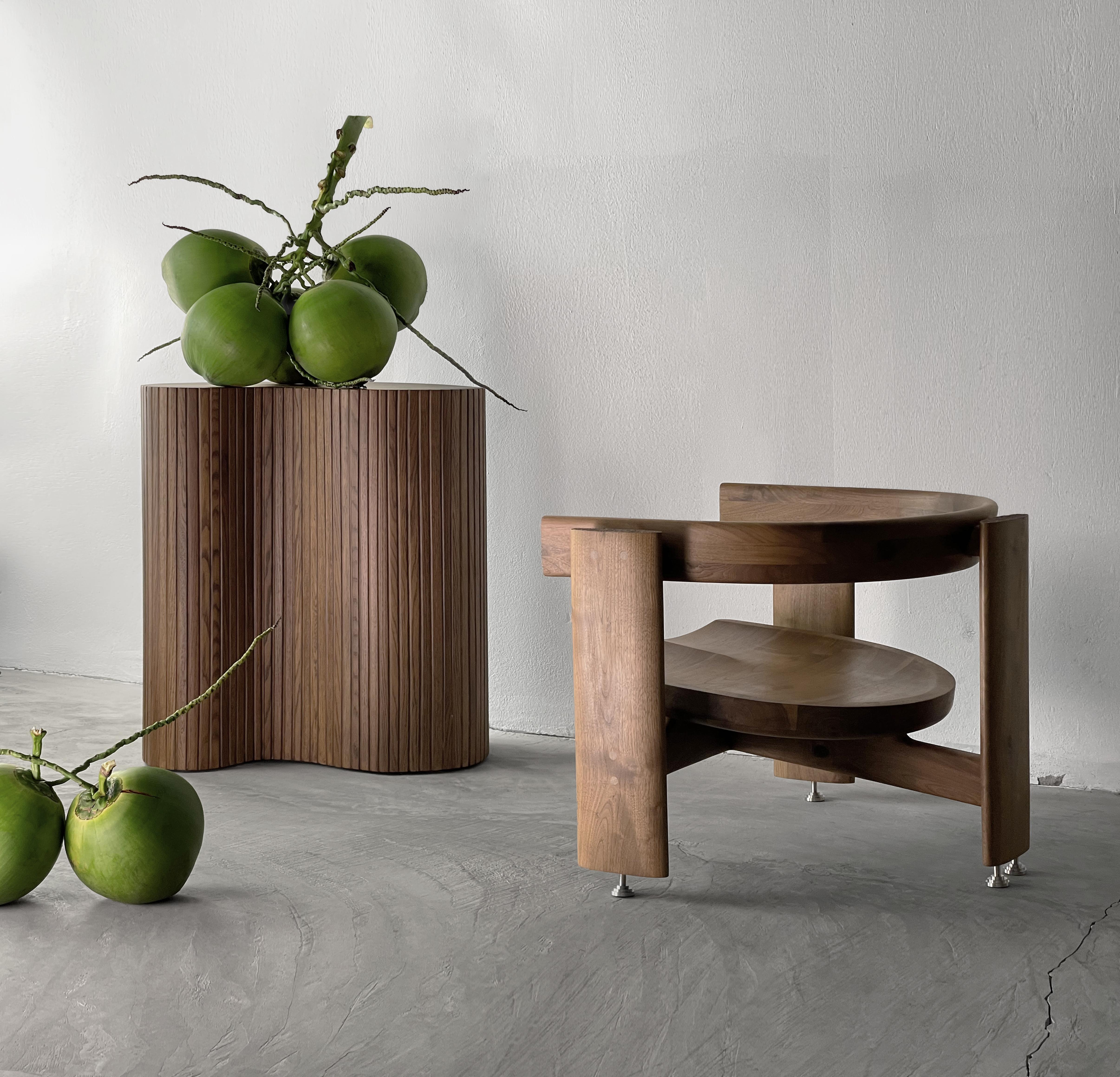 Sedia TQV 02 in Oak e Noce di ONON DETTAGLI in vendita 1