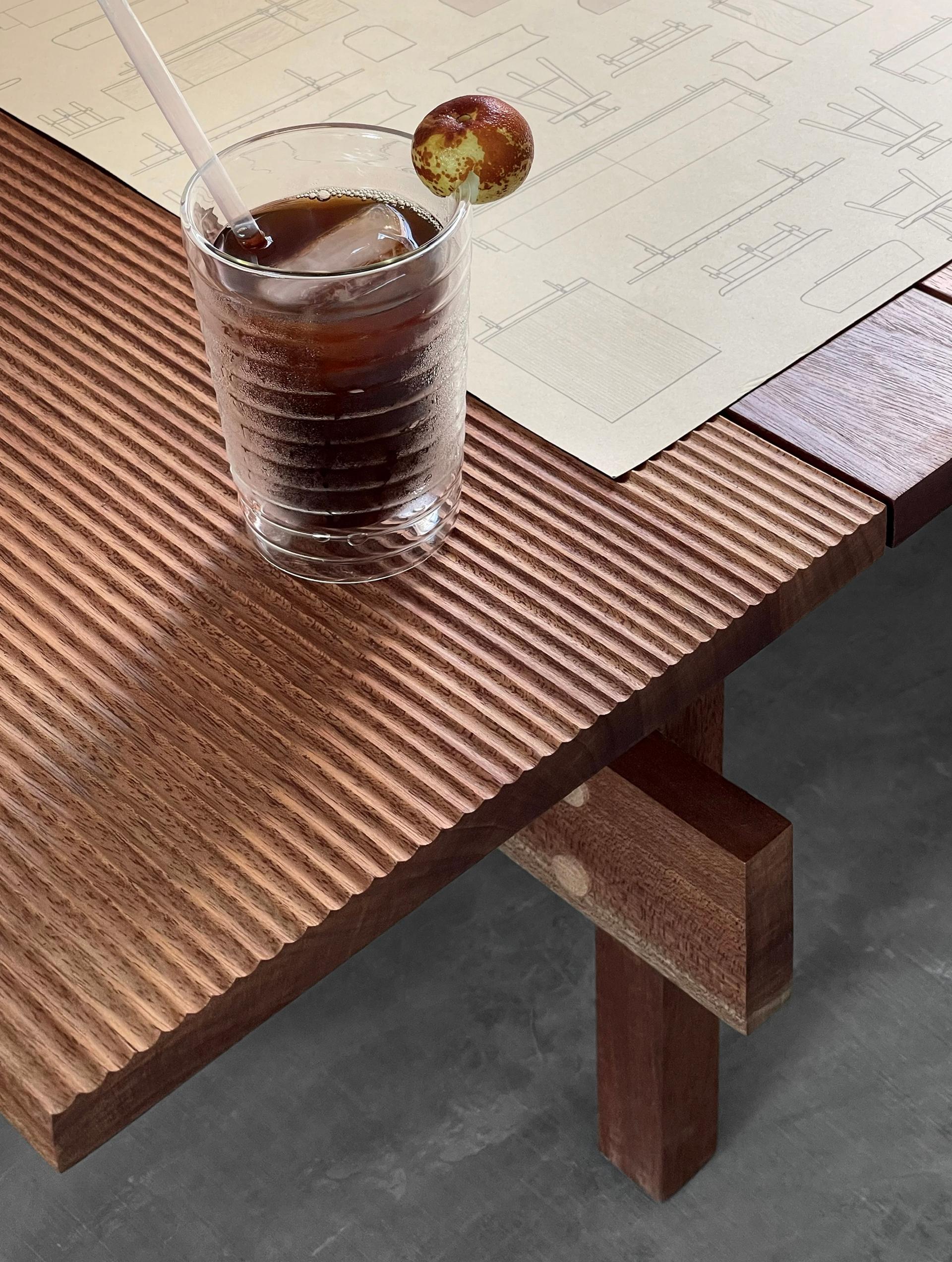 Lit de jour Oak et Walnut TQV par ONON DETAILS en vente 4