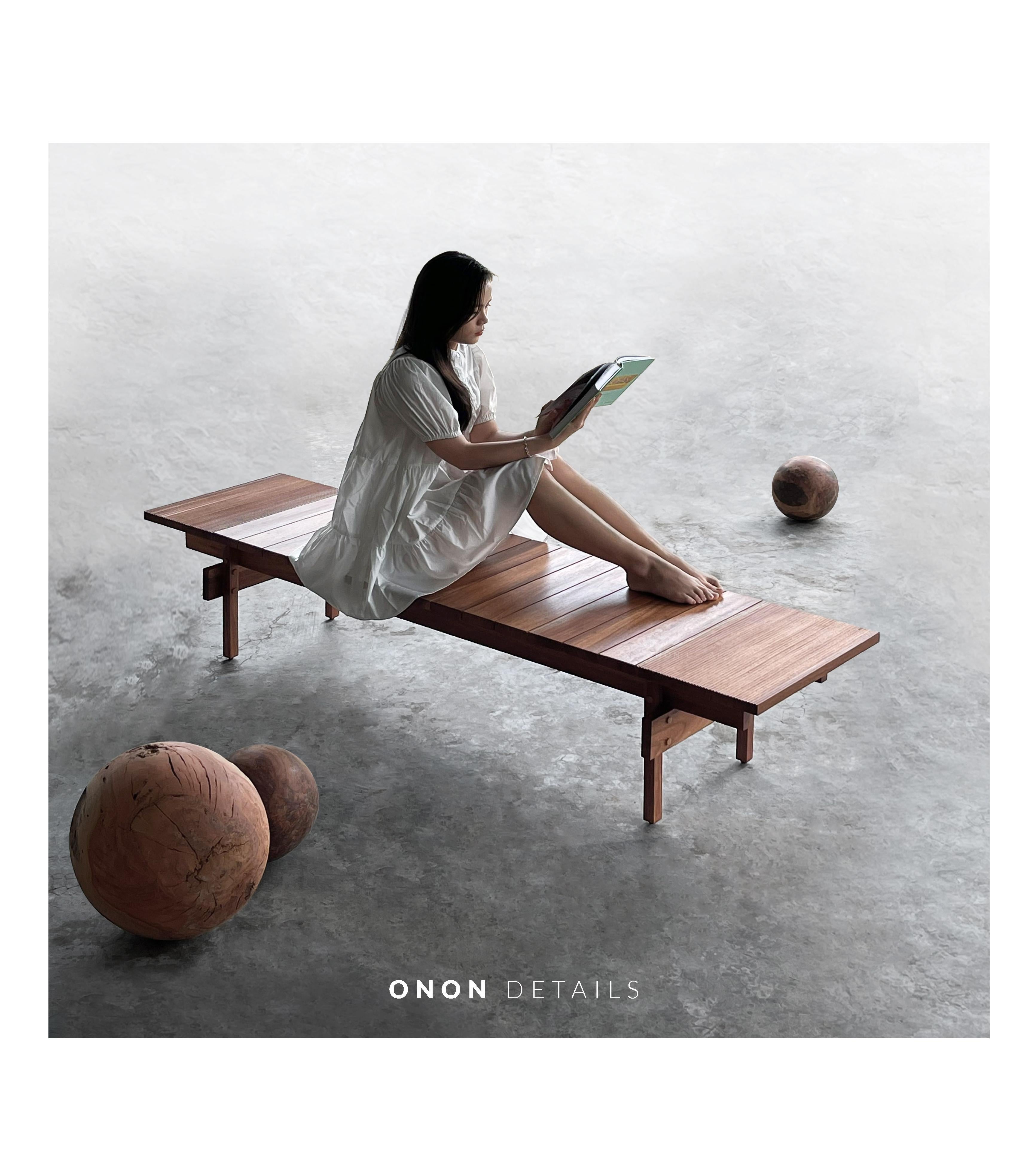 Lit de jour Oak et Walnut TQV par ONON DETAILS en vente 5