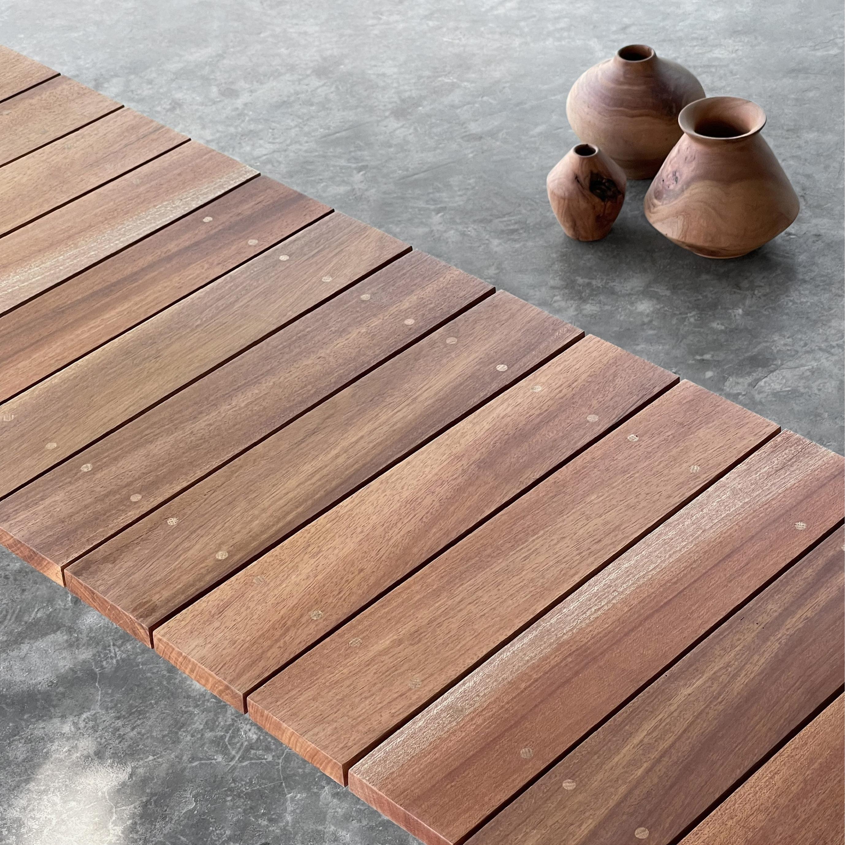 Lit de jour Oak et Walnut TQV par ONON DETAILS en vente 1