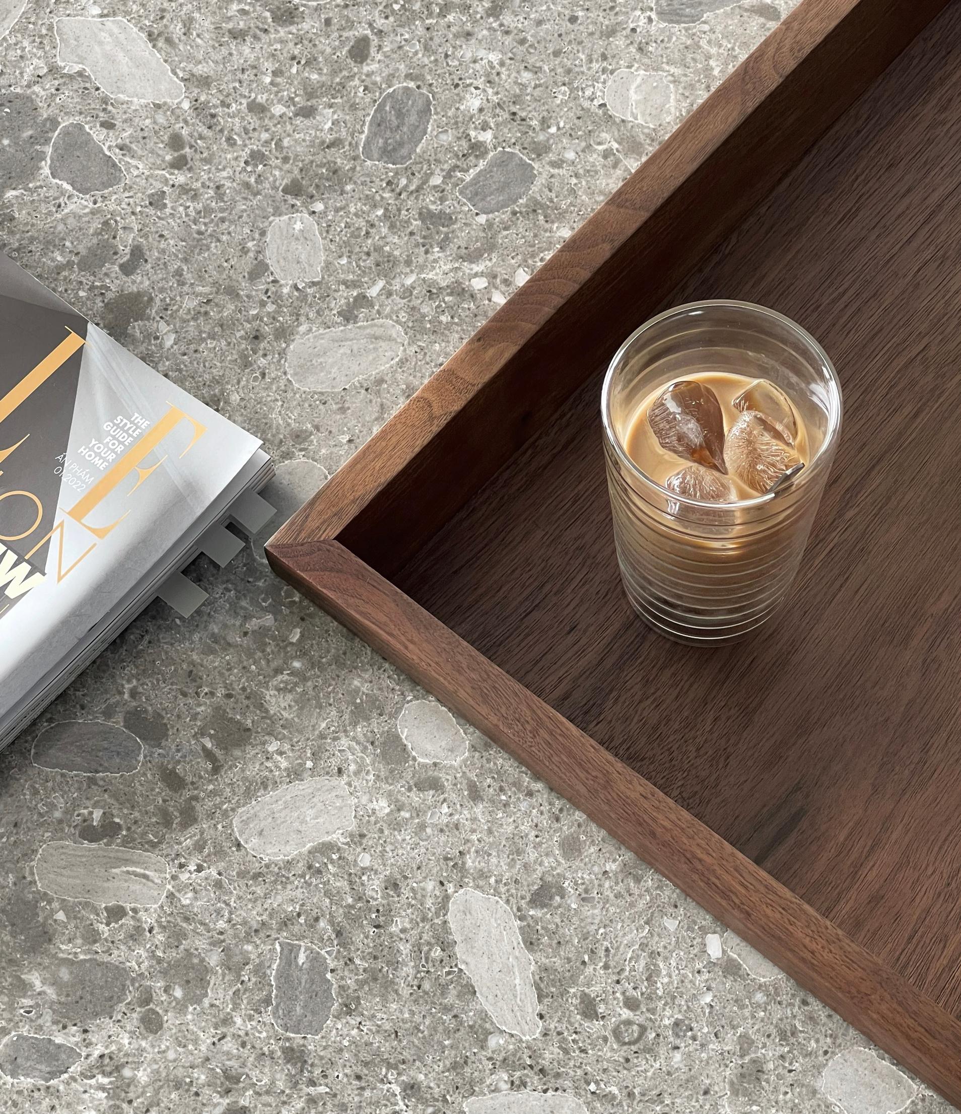 Oak and Walnut Vuông Coffee Table by ONON DETAILS For Sale 2