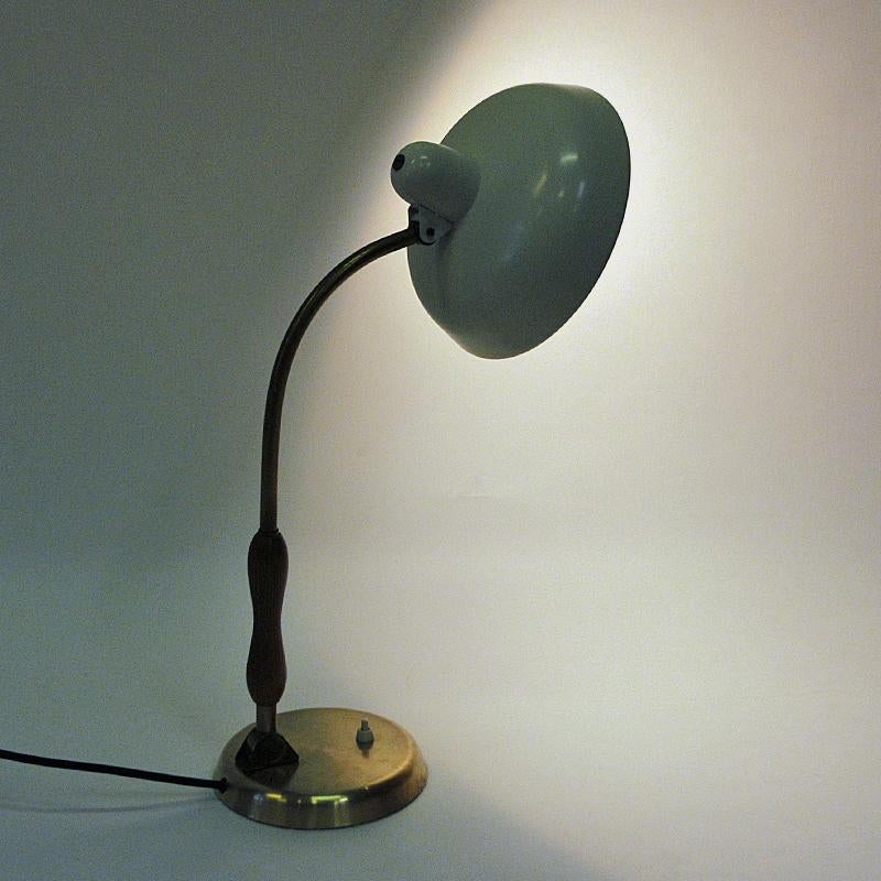 Oak and White Metal Table Lamp, Sweden 1950s In Good Condition For Sale In Stockholm, SE