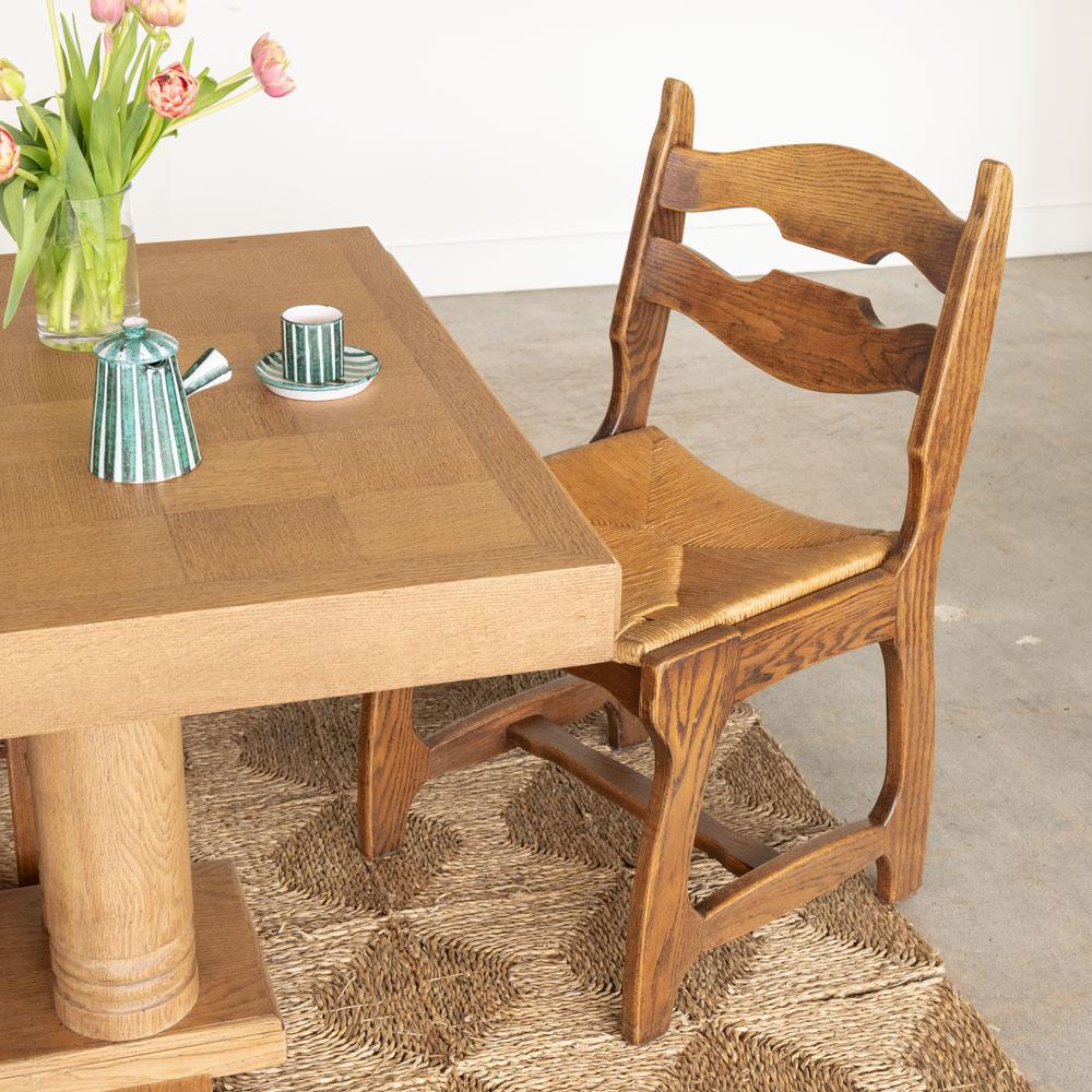 Francese Sedie da pranzo in Oak e tessuto nello stile di Guillerme & Chambron, set di 4 pezzi in vendita