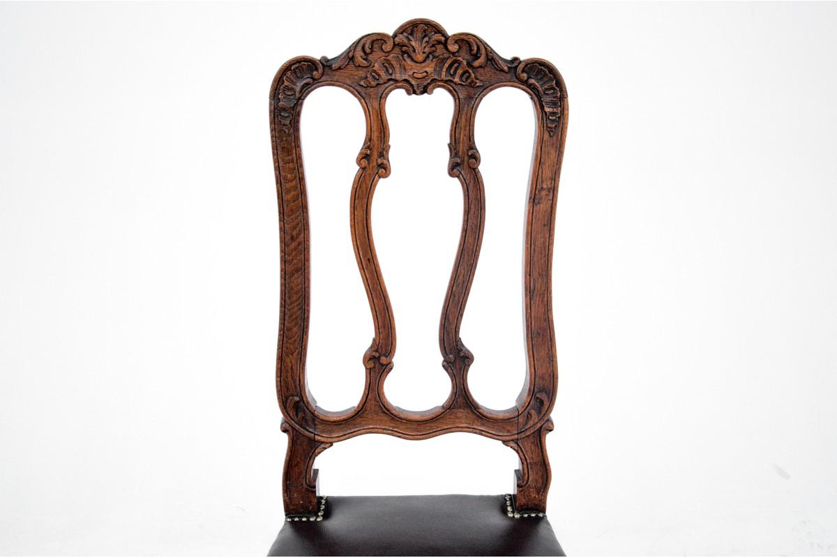 EICHE Antike Esszimmergarnitur mit sechs Stühlen, Frankreich, 1890er Jahre (Leder) im Angebot