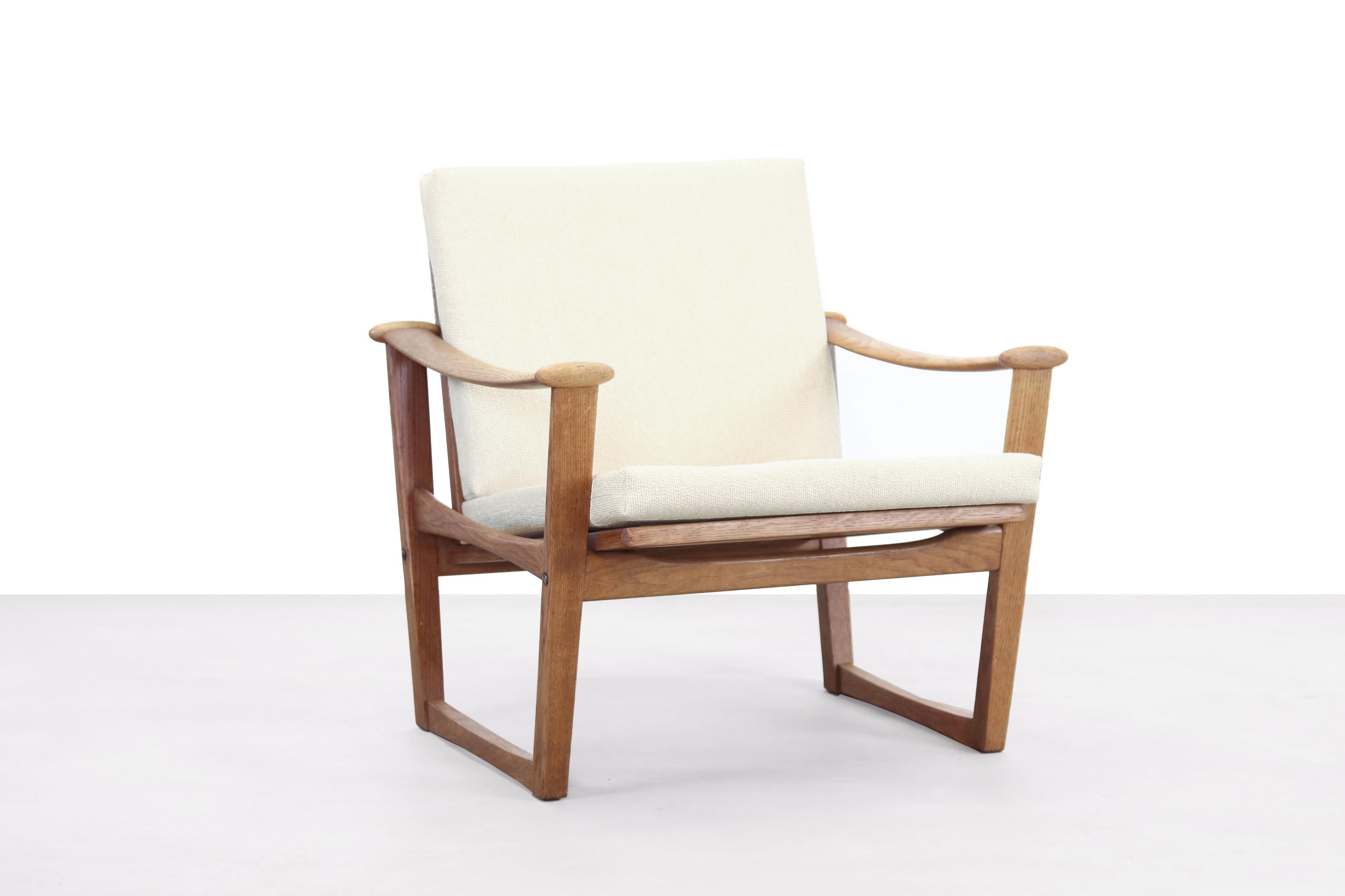 Mid-Century Modern Mid century Danish design Armchair in Solid Oak by M. Nissen for Pastoe, 1960's