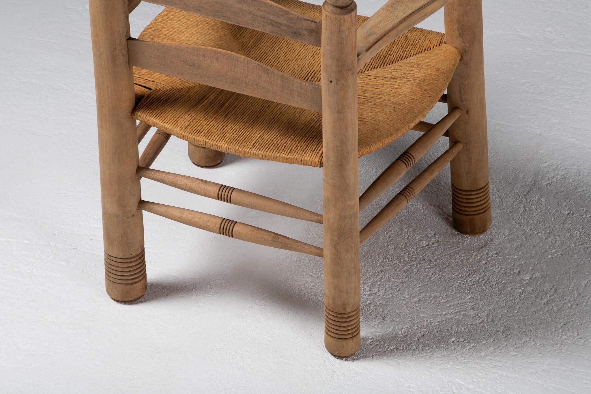 Oak Armchair, Charles Dudouyt, France, 1940 In Good Condition For Sale In Kaštel Sućurac, Splitsko-dalmatinska županija