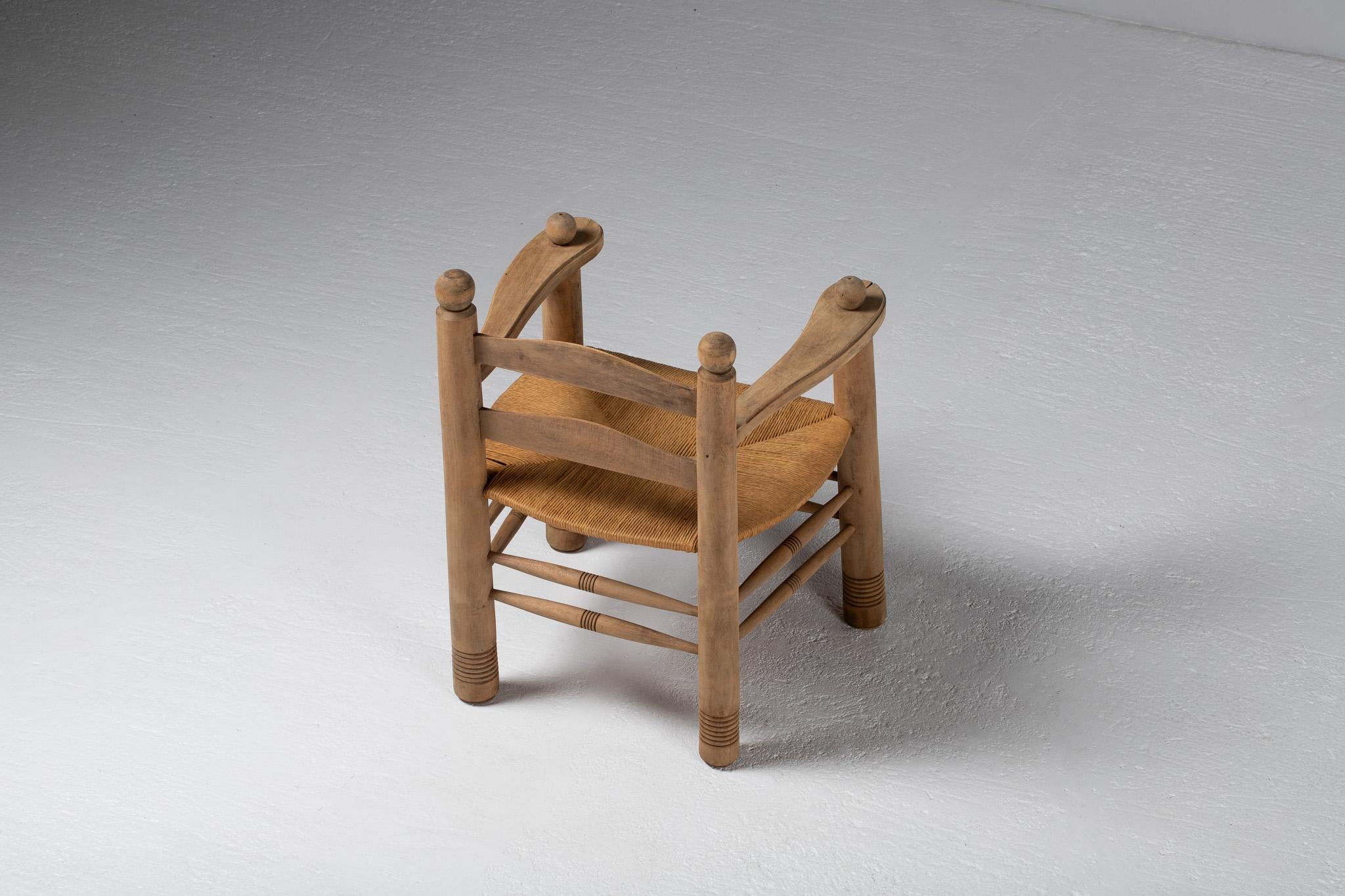 Oak Armchair, Charles Dudouyt, France, 1940 In Good Condition For Sale In Kaštel Sućurac, Splitsko-dalmatinska županija