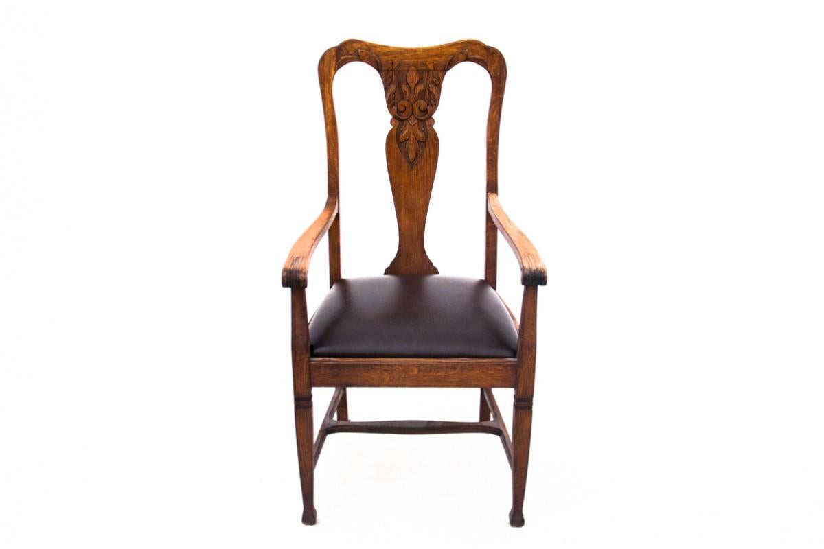 Oak armchair, Western Europe, early 20th century. For Sale 6