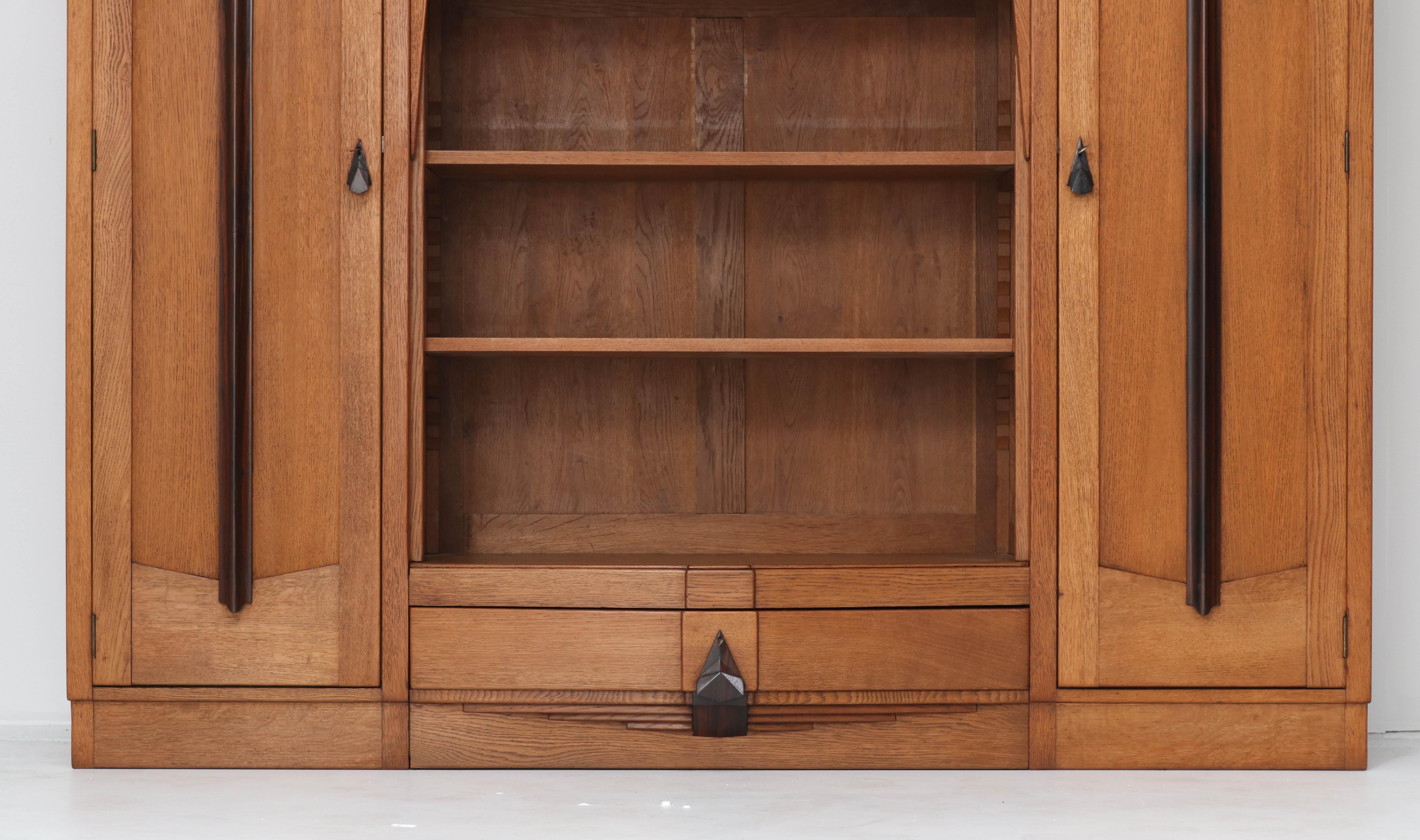 Oak Art Deco Amsterdam School Bookcase with Stained Glass, 1920s 1