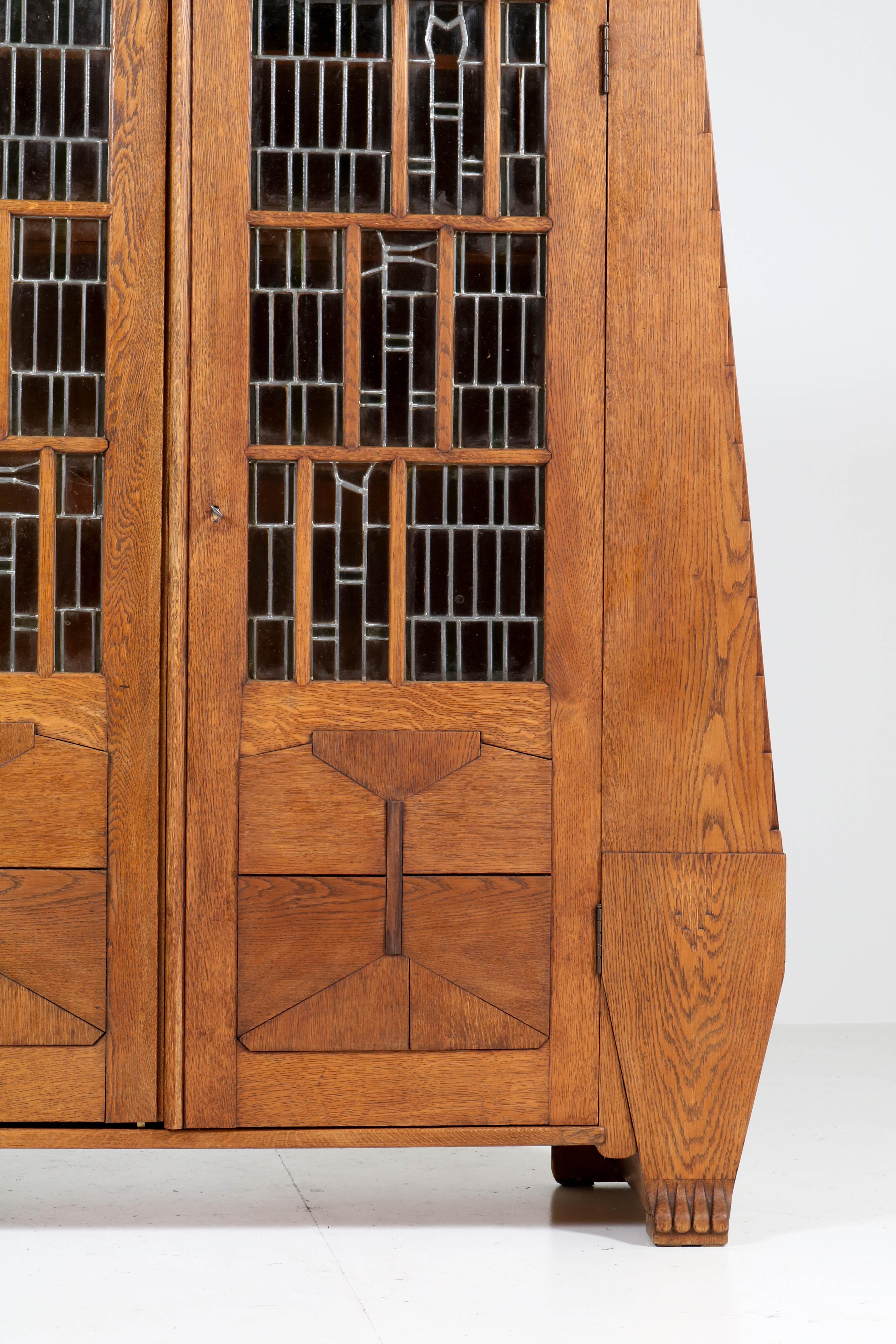 Oak Art Deco Amsterdam School Bookcase with Stained Glass by Hildo Krop, 1918 7
