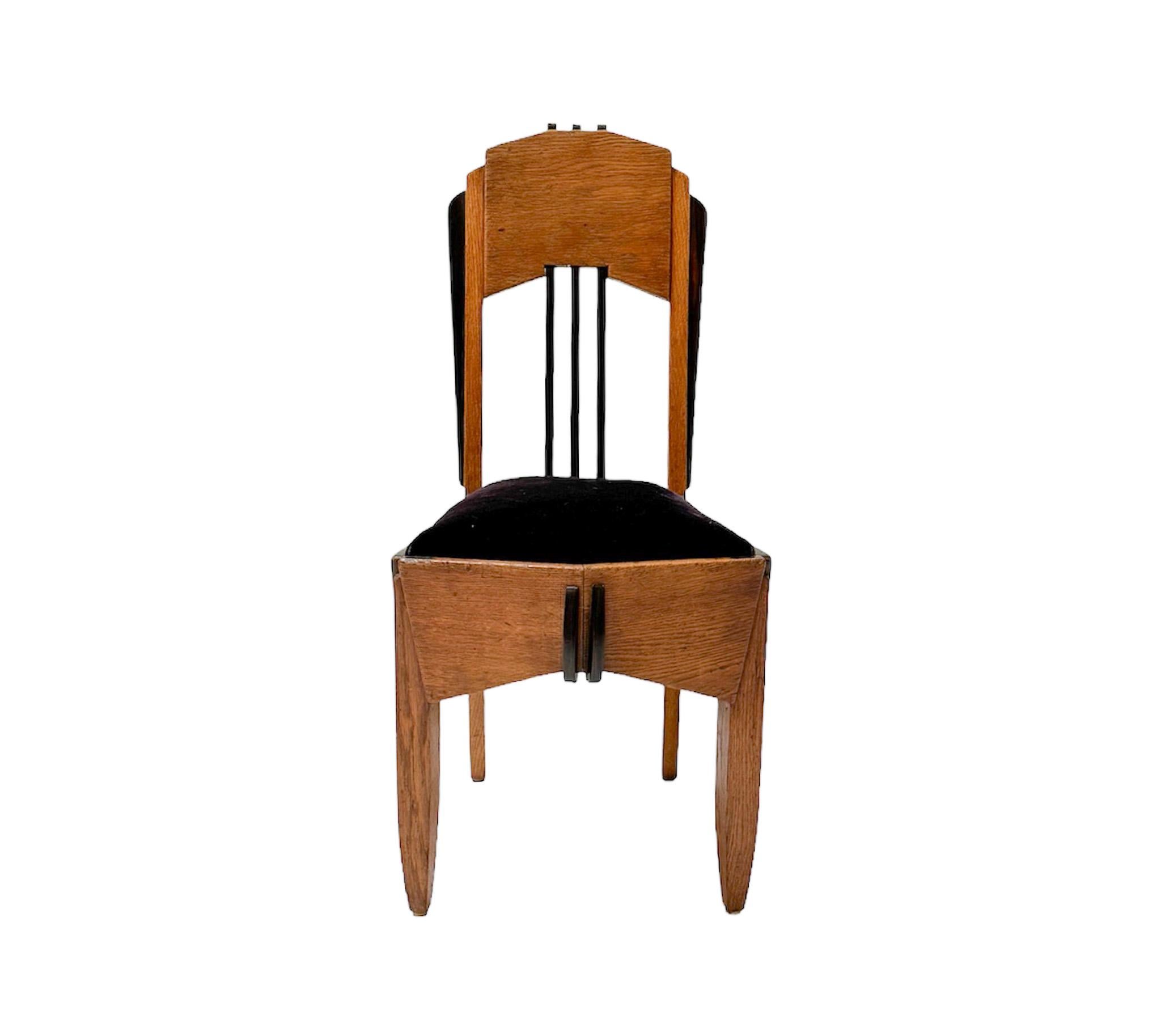Early 20th Century Oak Art Deco Amsterdamse School Side Chair by Hildo Krop, 1920s For Sale