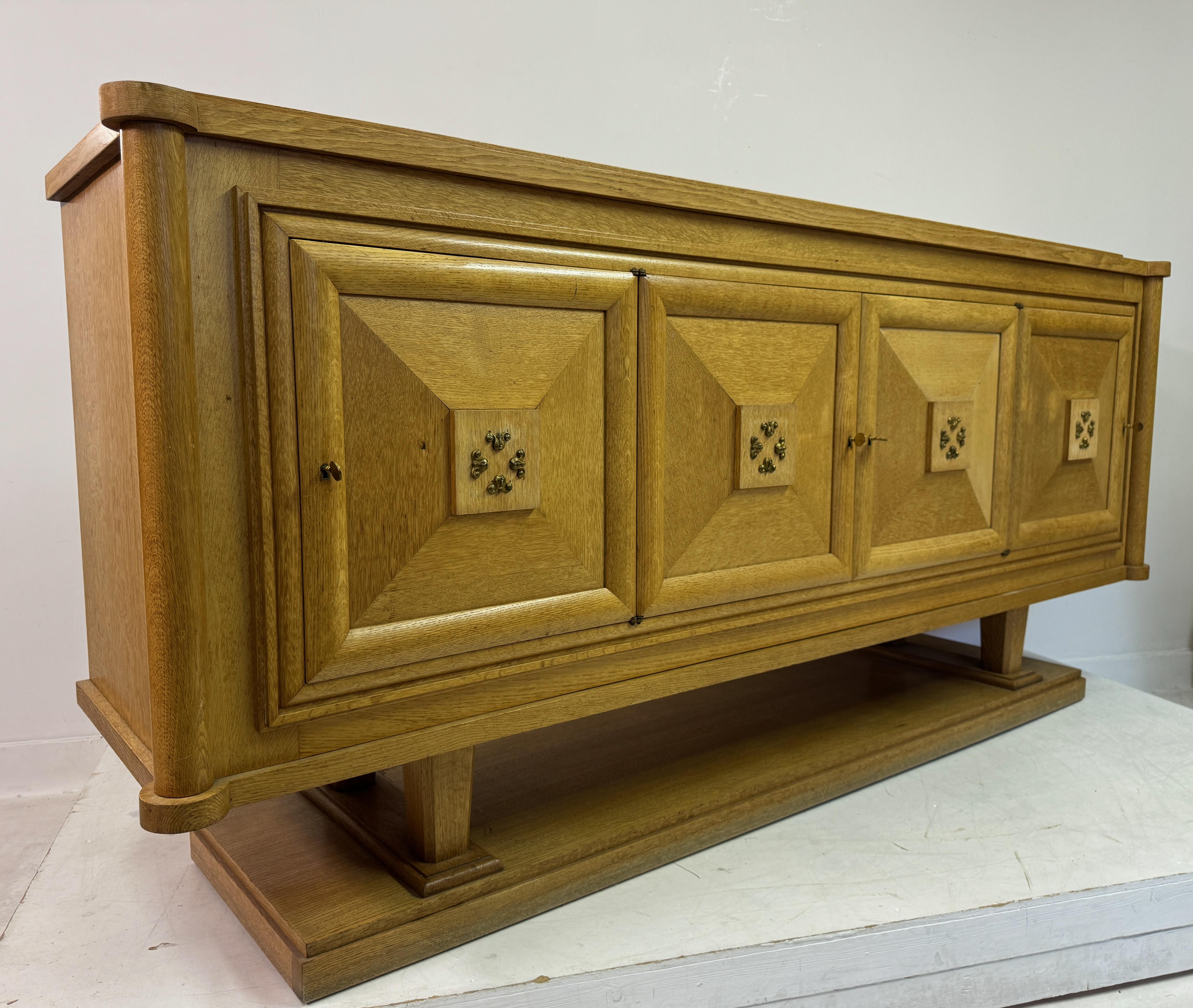 Credenza buffet francese in Oak Art Deco anni '30-'40 in vendita 2