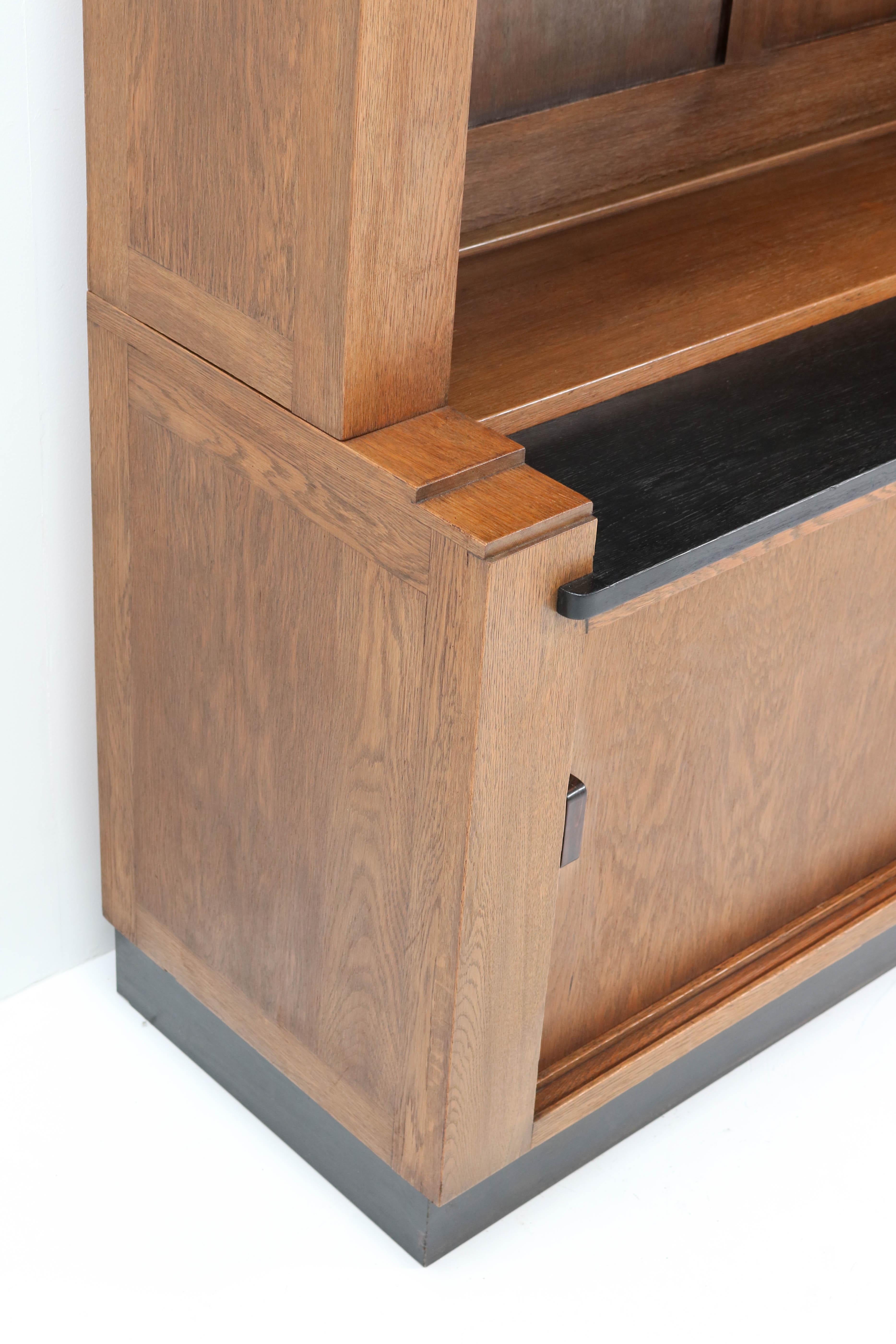 Oak Art Deco Haagse School Bookcase by Cor Alons for L.O.V. Oosterbeek, 1920s 1