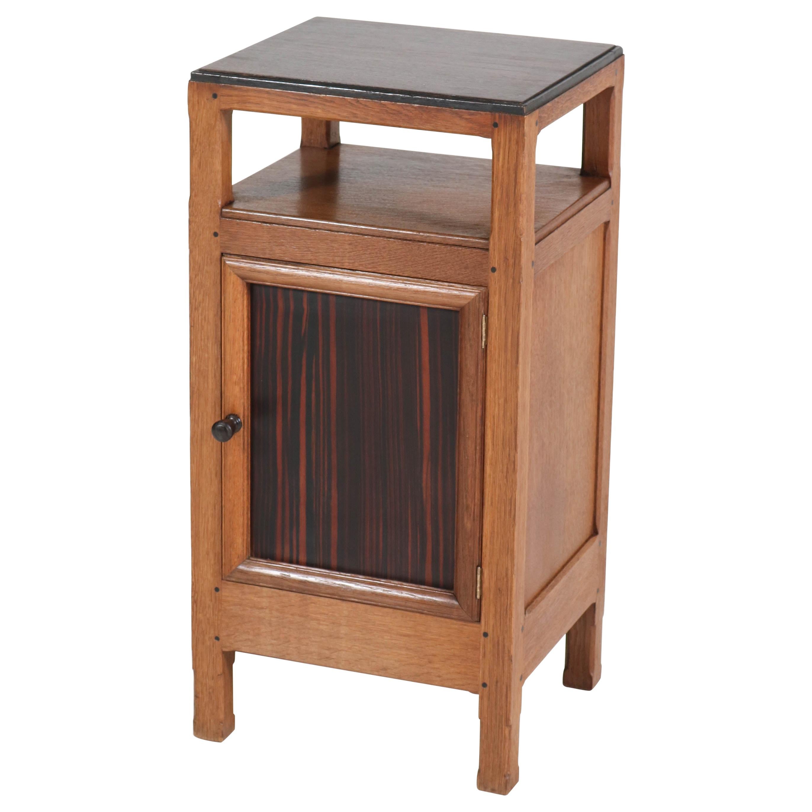 Oak Art Deco Haagse School Nightstand by Paul Bromberg for H. Pander & Zonen