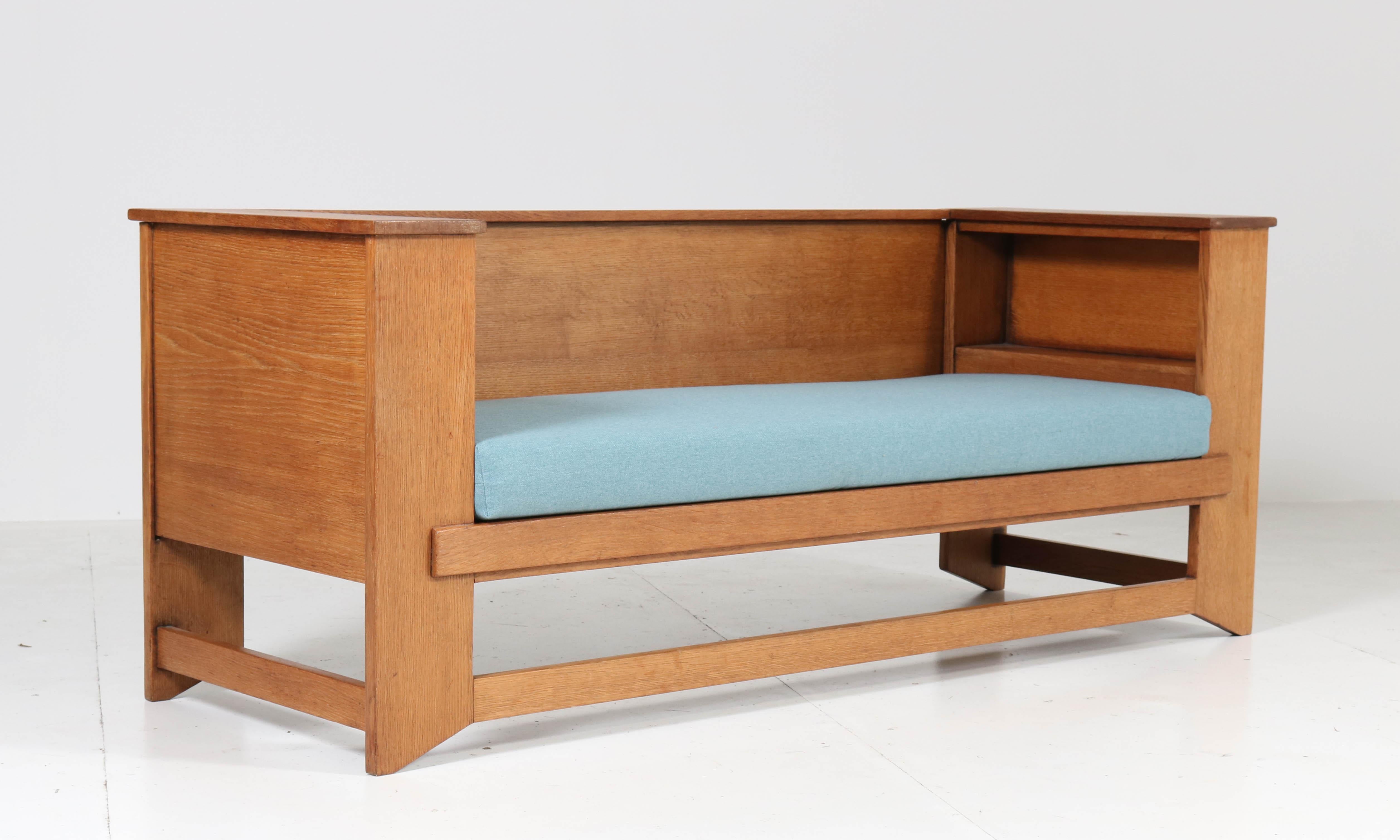 Oak Art Deco Haagse School Sofa or Bench by Henk Wouda for Pander & Zonen, 1924 In Good Condition In Amsterdam, NL