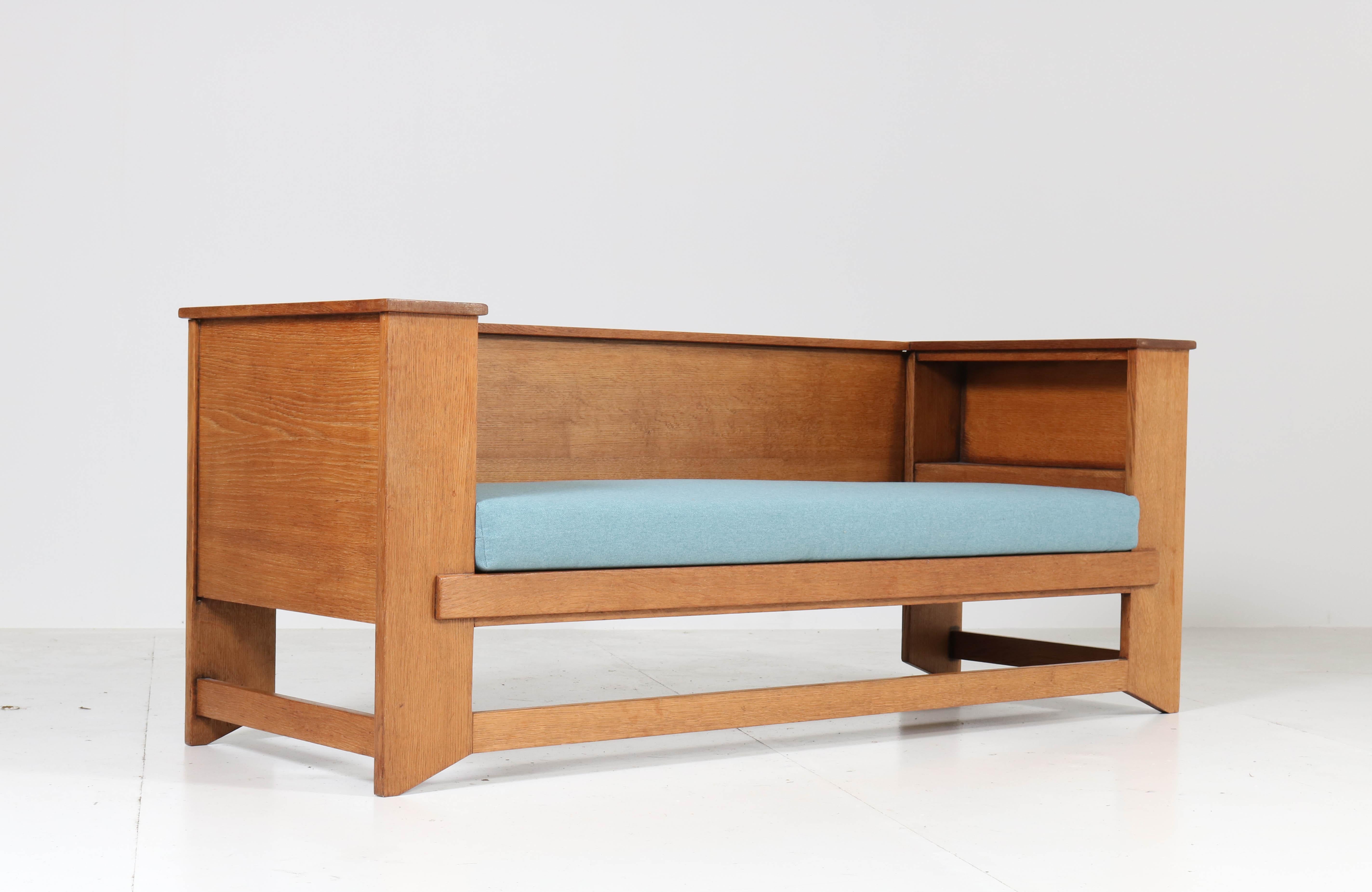 Early 20th Century Oak Art Deco Haagse School Sofa or Bench by Henk Wouda for Pander & Zonen, 1924