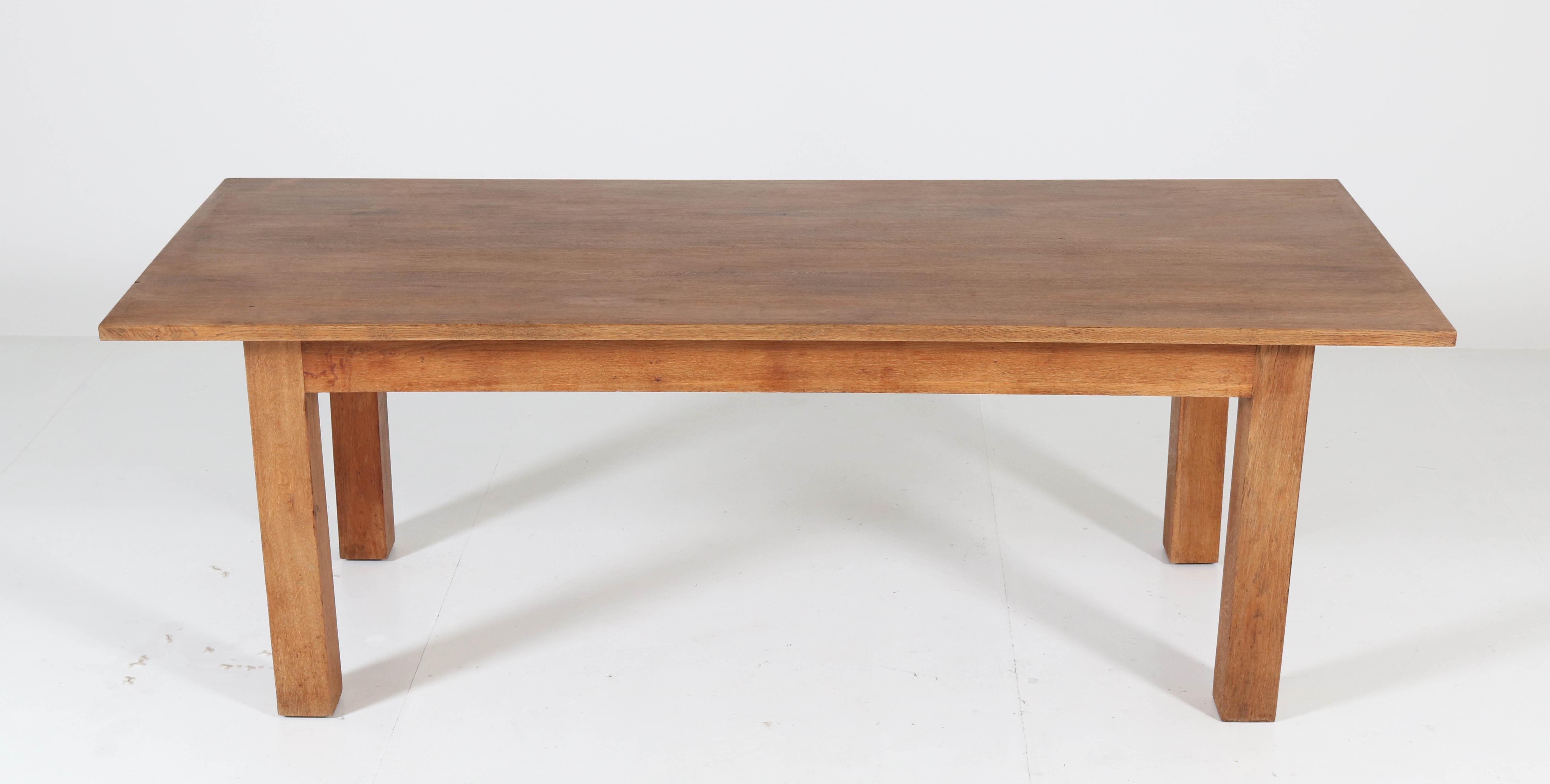 Oak Art Deco Haagse School Table by Cor Alons, 1923 In Good Condition For Sale In Amsterdam, NL