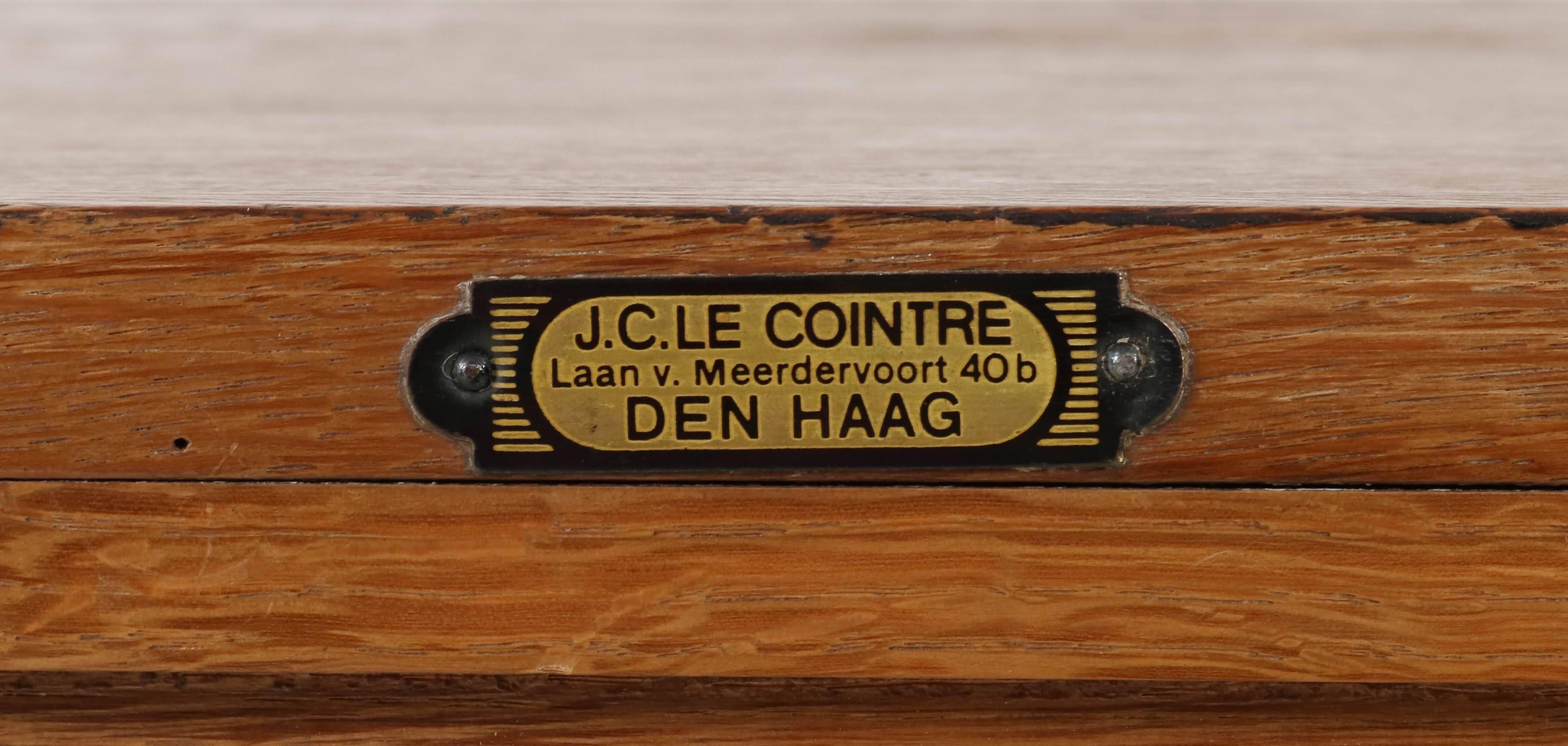 Oak Art Deco Haagse School Tea Cabinet by J.C.Le Cointre Den Haag, 1920s For Sale 3