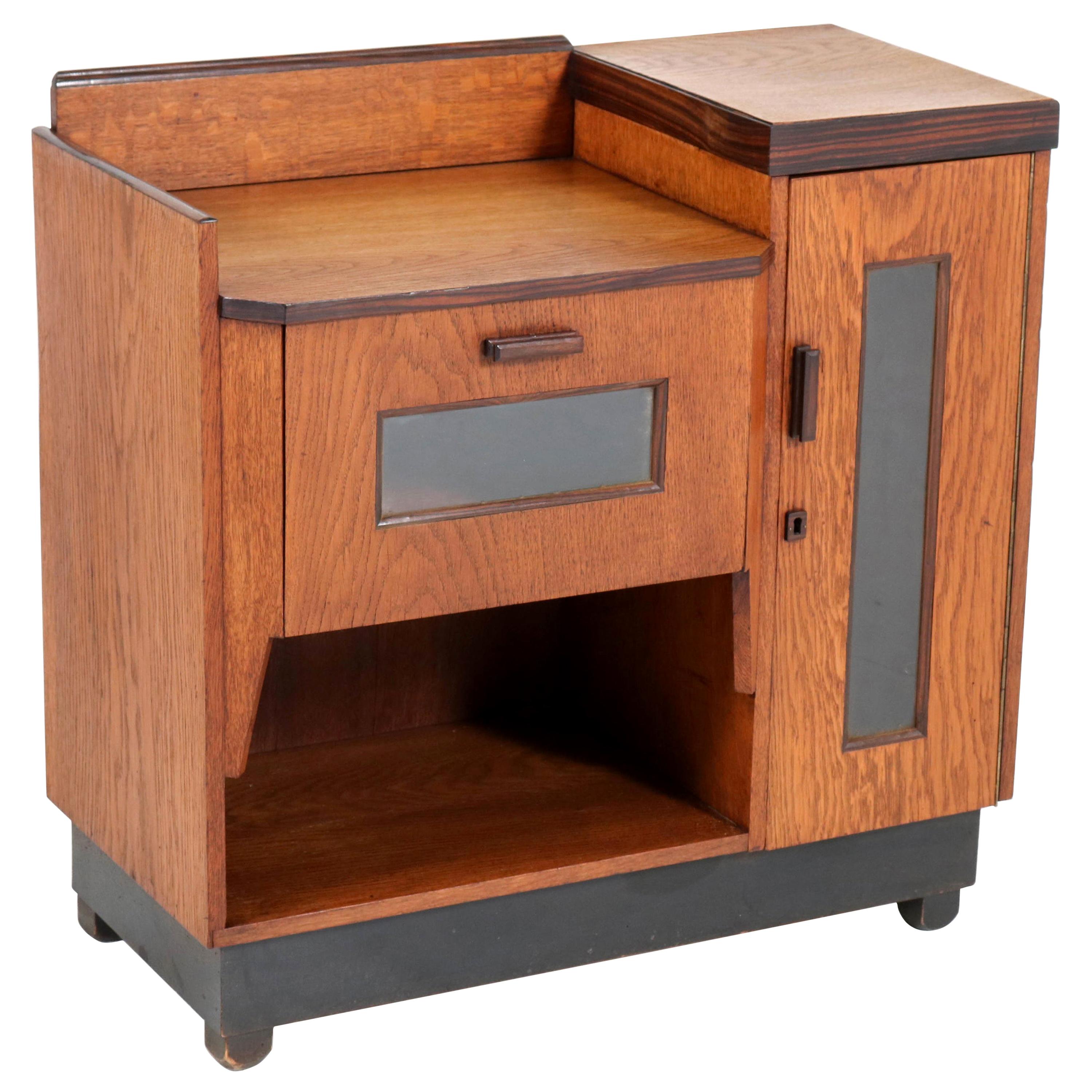 Oak Art Deco Haagse School Tea Cabinet by P.E.L. Izeren for Genneper Molen