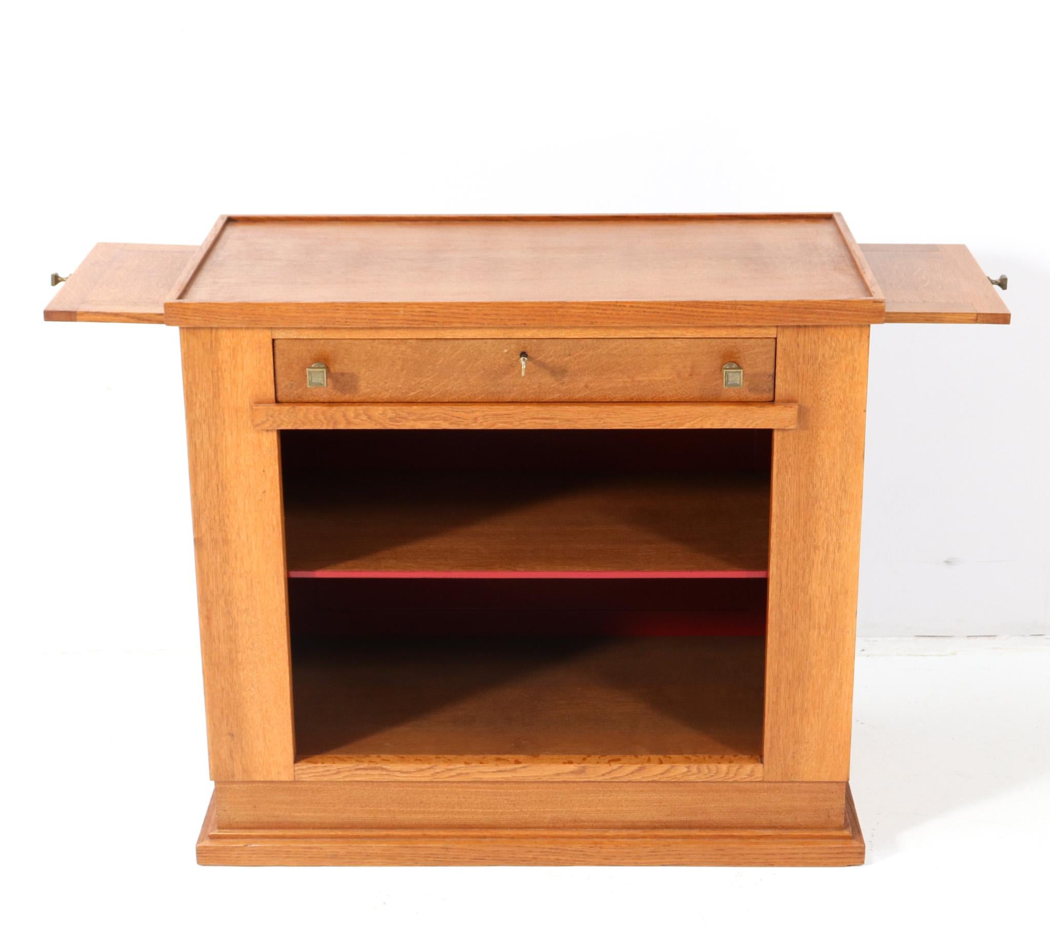 Early 20th Century Oak Art Deco Modernist Cabinet by Hendrik Wouda for H. Pander & Zonen, 1924 For Sale