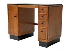 Oak Art Deco Modernist Desk by P.E.L. Izeren for De Genneper Molen, 1920s