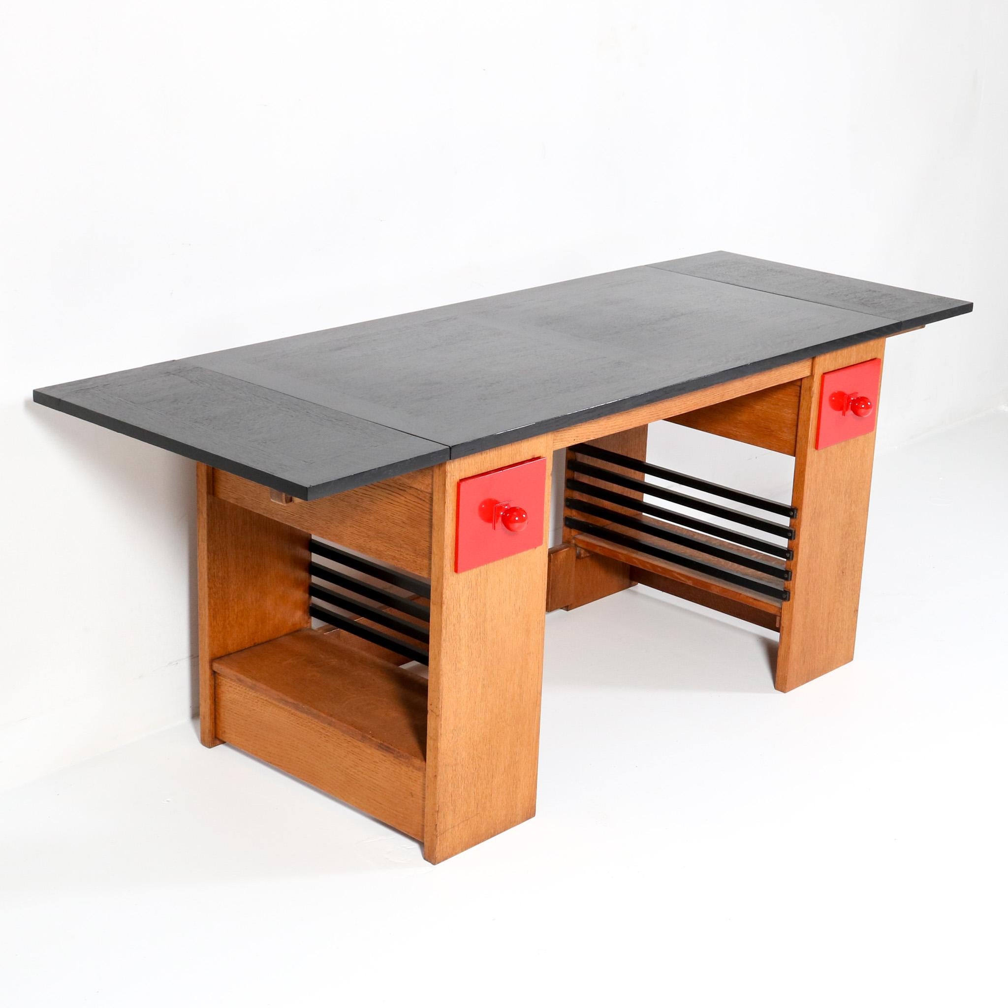 Bureau ou table à écrire Art Déco moderniste en chêne de Hendrik Wouda pour Pander, années 1920 en vente 1
