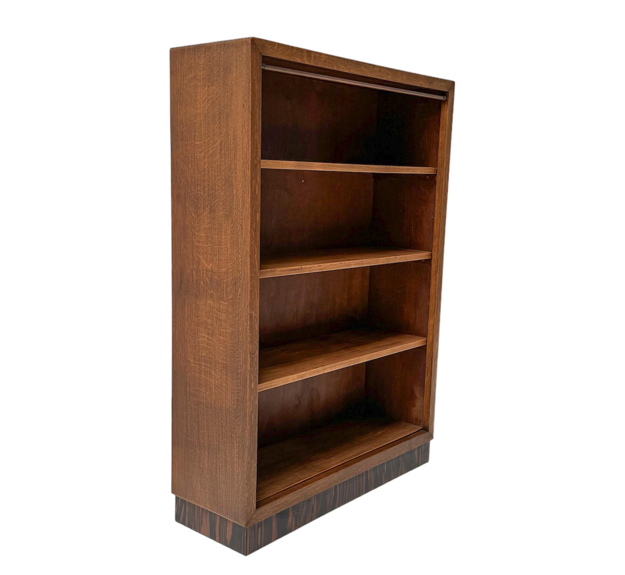 EICHE Art Deco Modernist Offenes Bücherregal, 1920er Jahre (Niederländisch) im Angebot