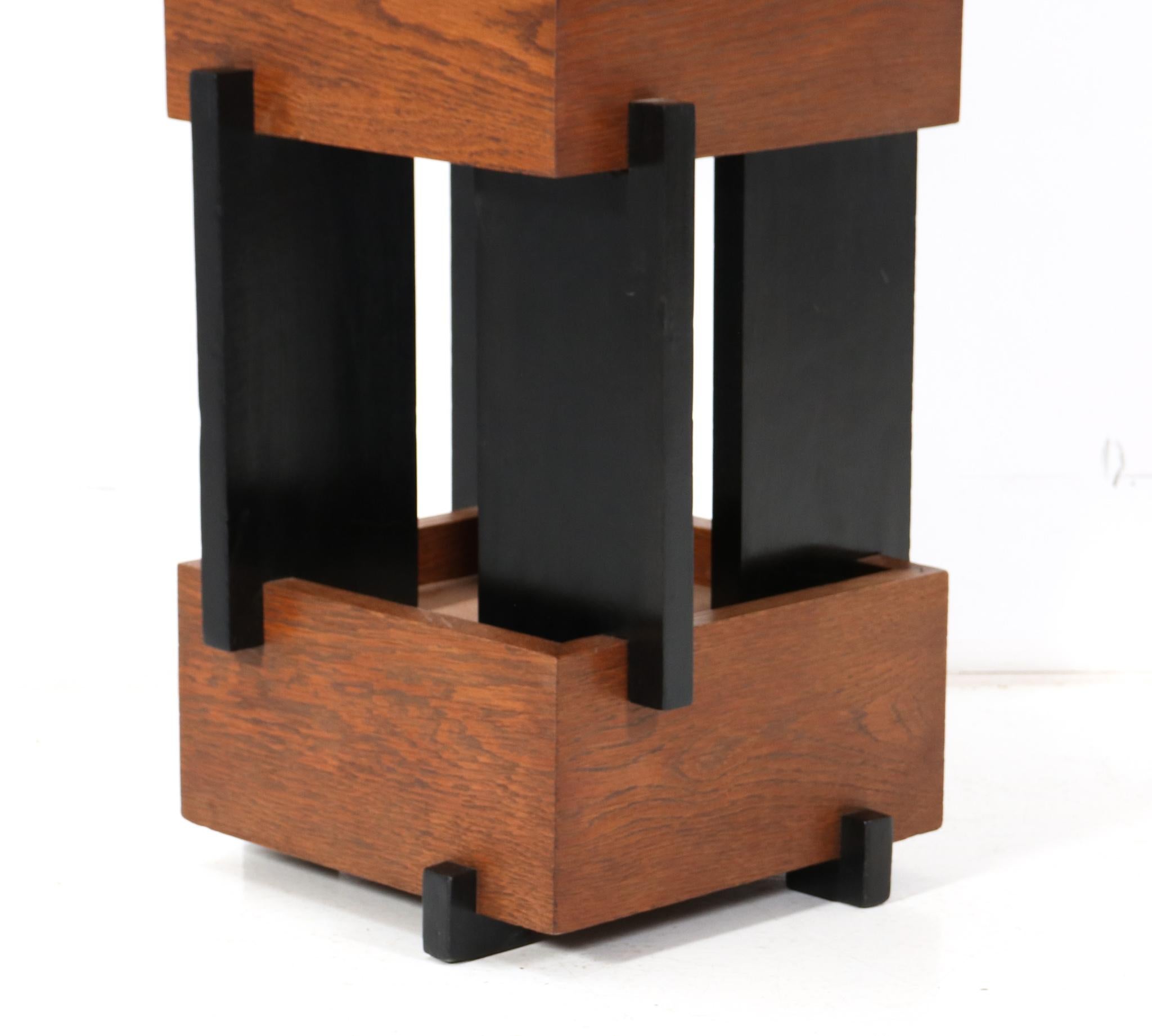 Mid-20th Century Oak Art Deco Modernist Side Table by Cor Alons, 1930s For Sale