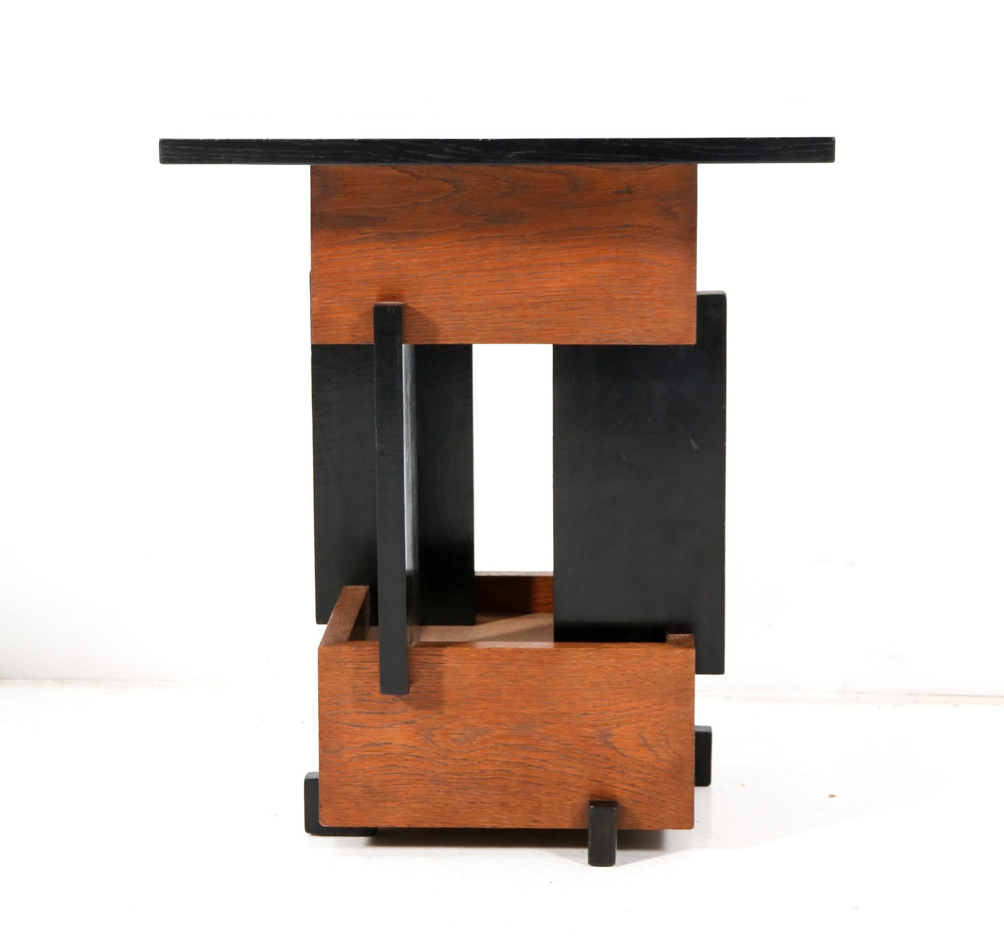 Oak Art Deco Modernist Side Table by Cor Alons, 1930s For Sale 1