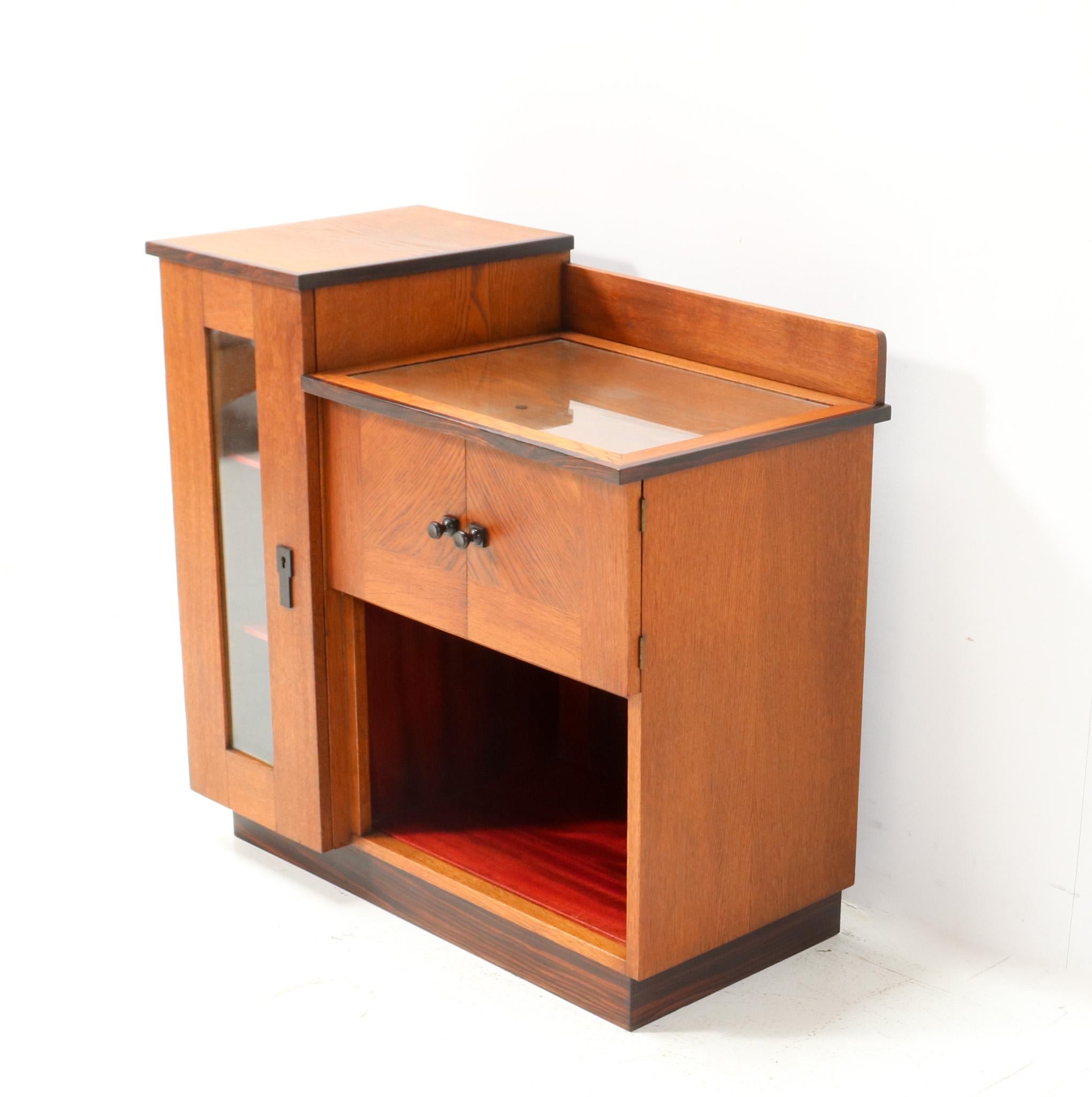 Dutch Oak Art Deco Modernist Tea Cabinet by P.E.L. Izeren for De Genneper Molen For Sale
