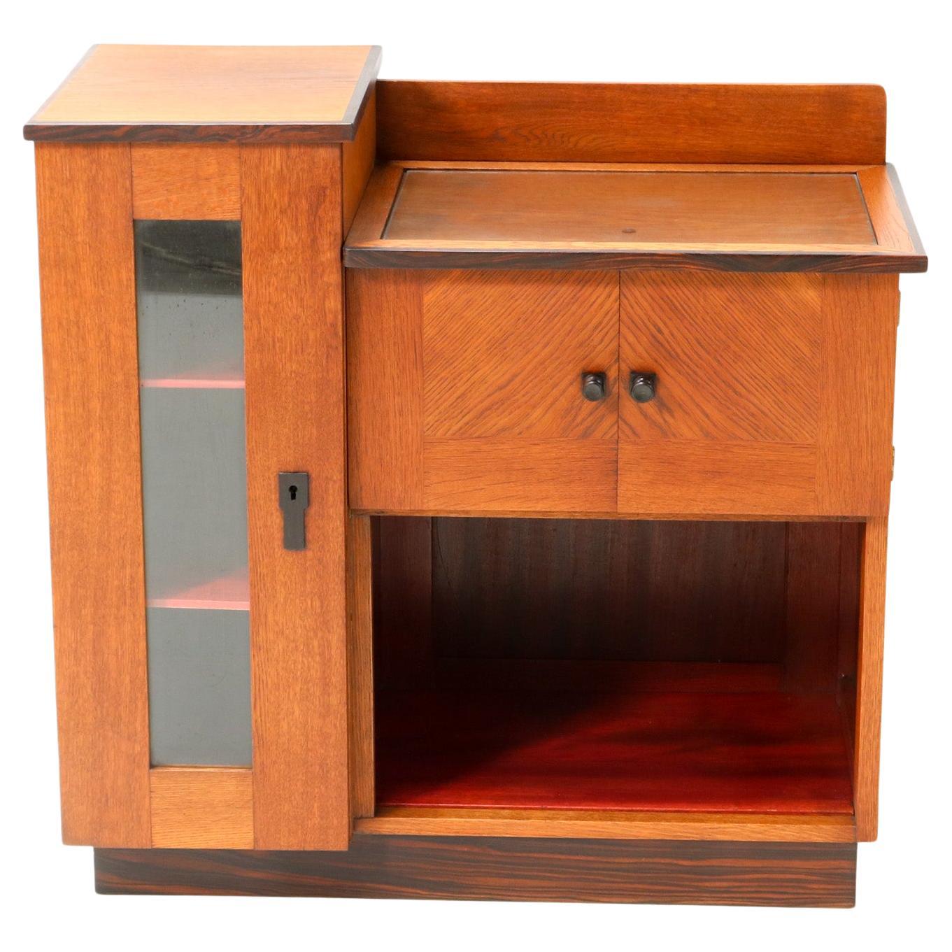 Oak Art Deco Modernist Tea Cabinet by P.E.L. Izeren for De Genneper Molen For Sale