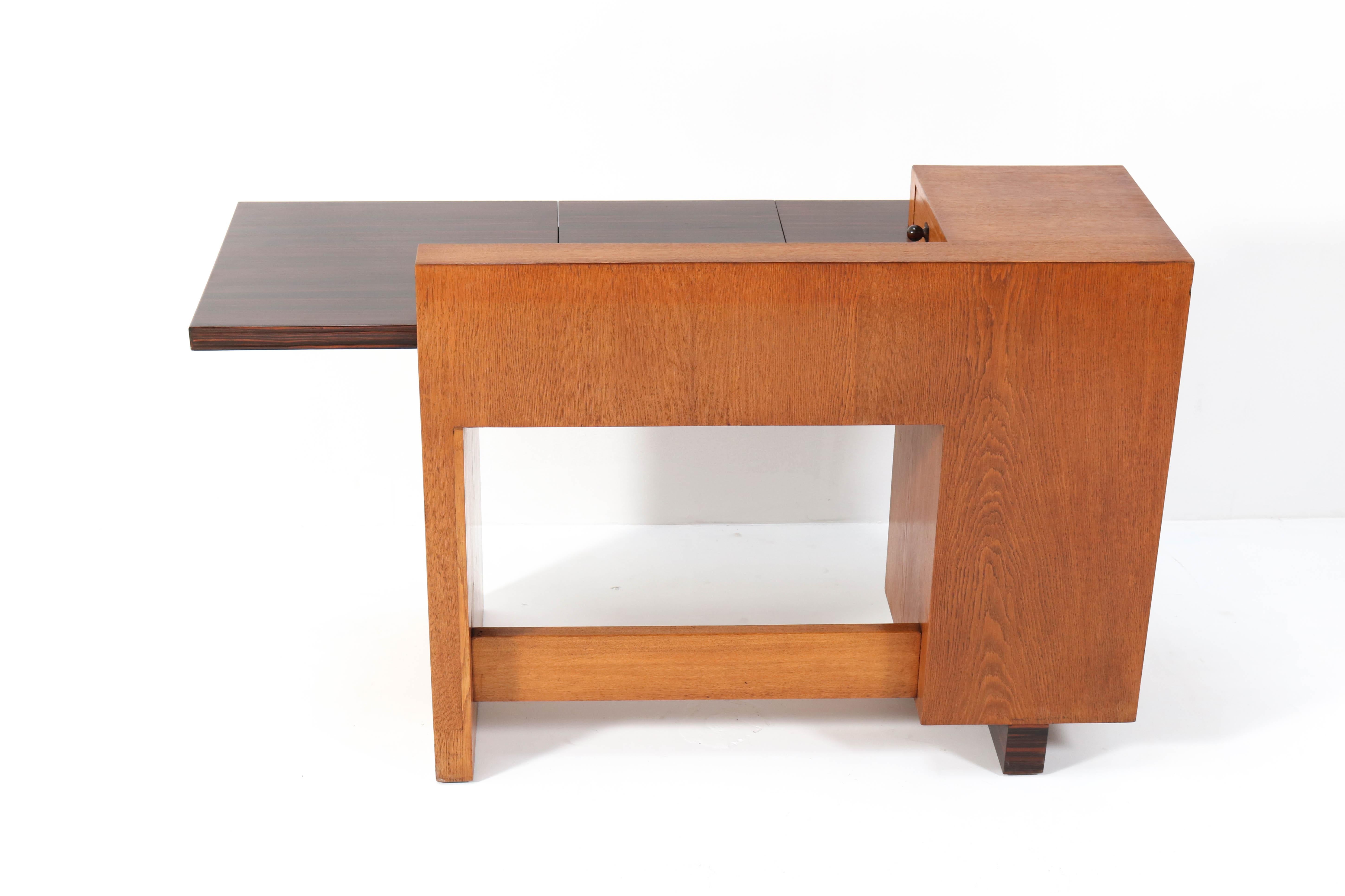 Early 20th Century Oak Art Deco Modernist Writing Table by Hendrik Wouda for Pander, 1924 For Sale