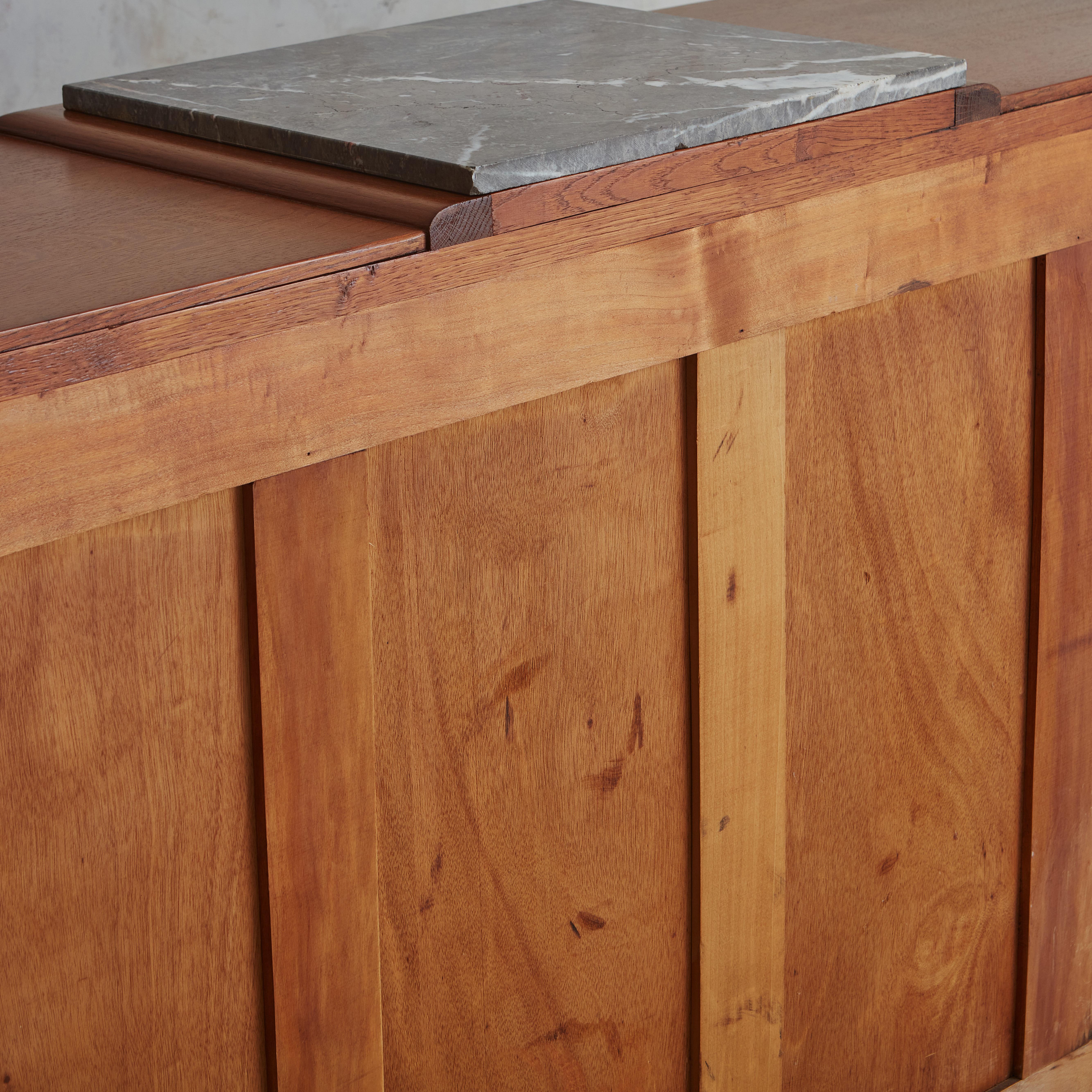  Oak Art-Decò Sideboard with Marble Insert For Sale 2