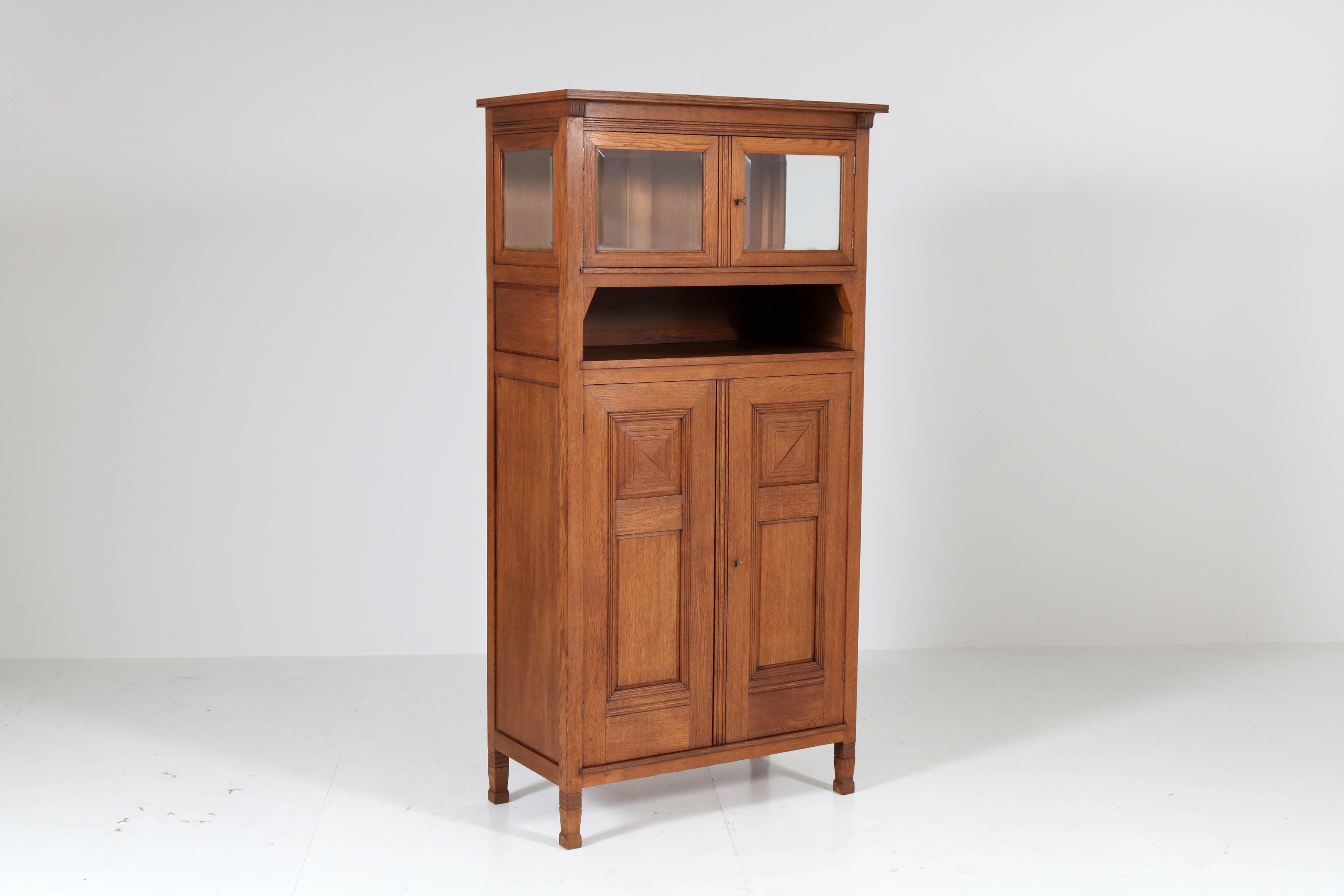 Oak Art Nouveau Arts & Crafts Bookcase by A.R. Wittop Koning for J.A. Huizinga 3