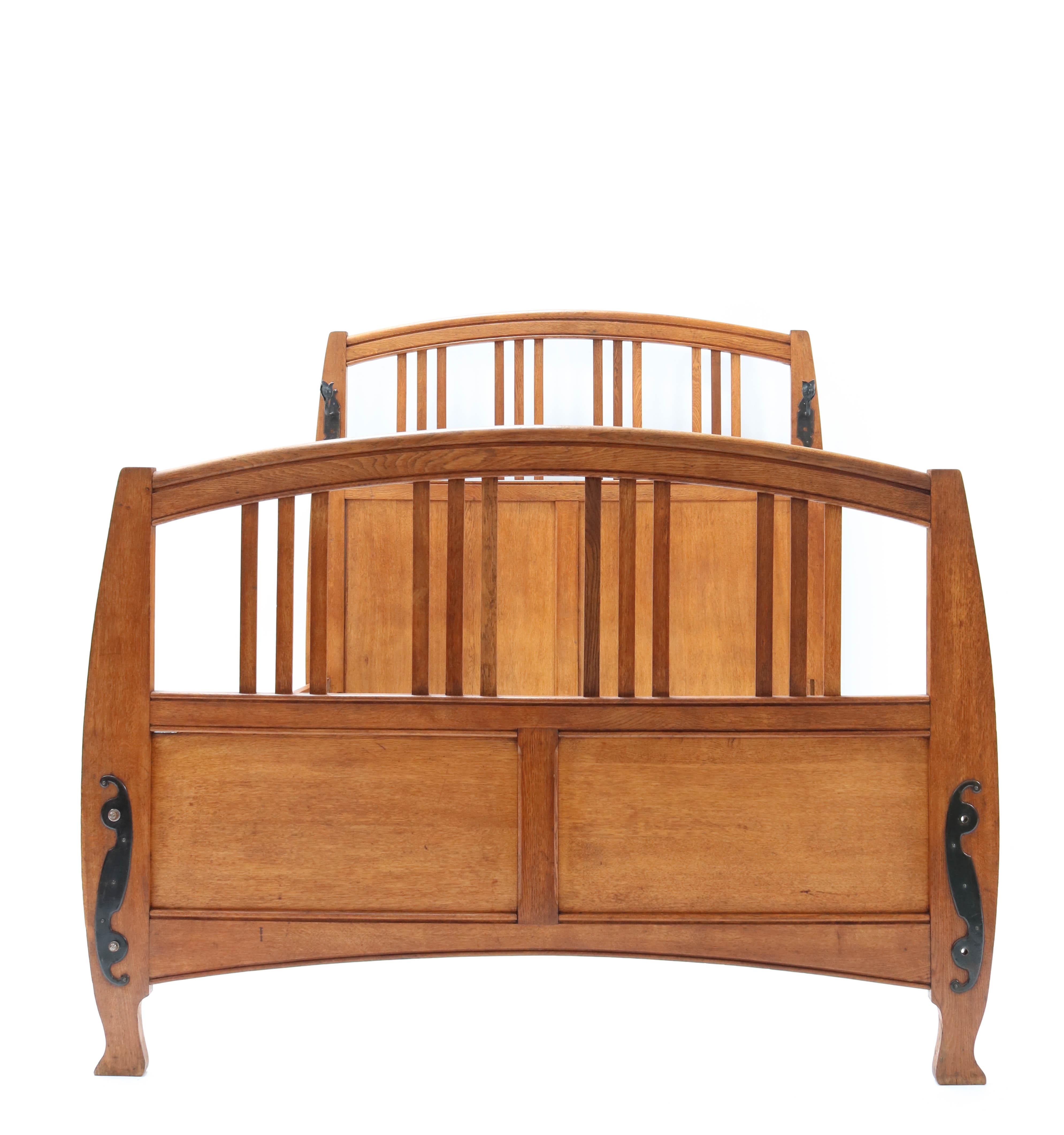 Lit double Art Nouveau Arts & Crafts de Gustave Serrurier-Bovy, années 1900 2