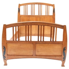 Oak Art Nouveau Arts & Crafts Double Bed by Gustave Serrurier-Bovy, 1900s