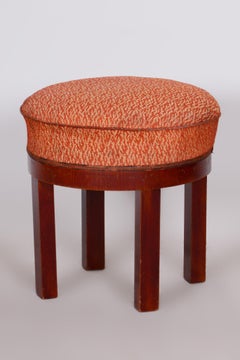 Taburete de pie Artdeco de roble fabricado en los años 30 en Chequia, tapizado original, pulido reavivado