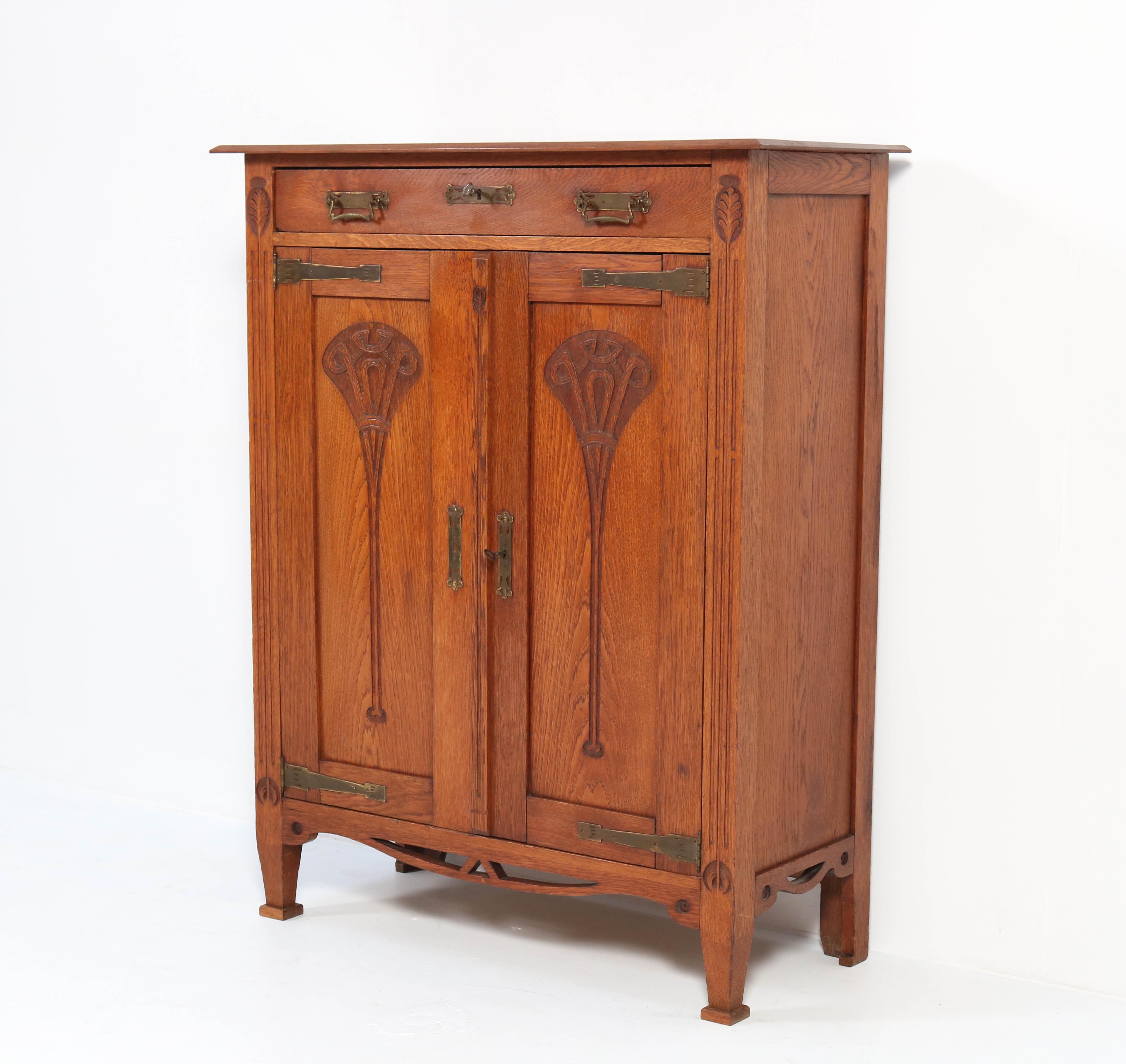 Dutch Oak Arts & Crafts Art Nouveau Cabinet, 1900s