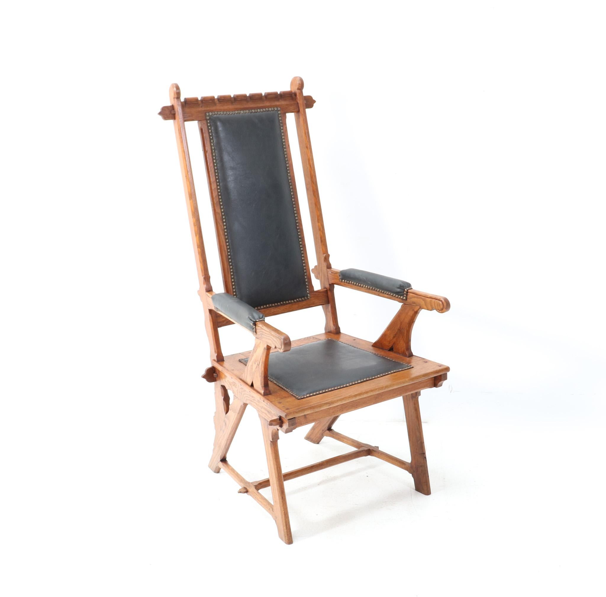 Oak Arts & Crafts Art Nouveau High Back Armchair by H.P. Berlage, 1900s In Good Condition For Sale In Amsterdam, NL