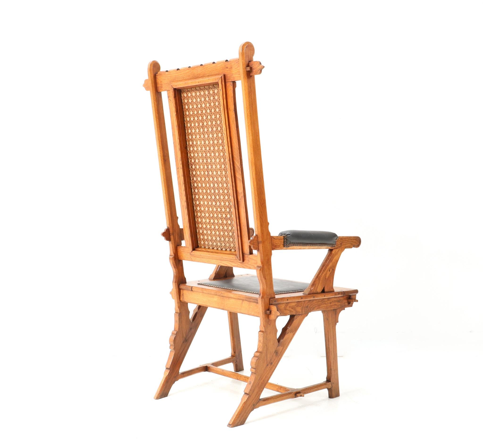Early 20th Century Oak Arts & Crafts Art Nouveau High Back Armchair by H.P. Berlage, 1900s For Sale