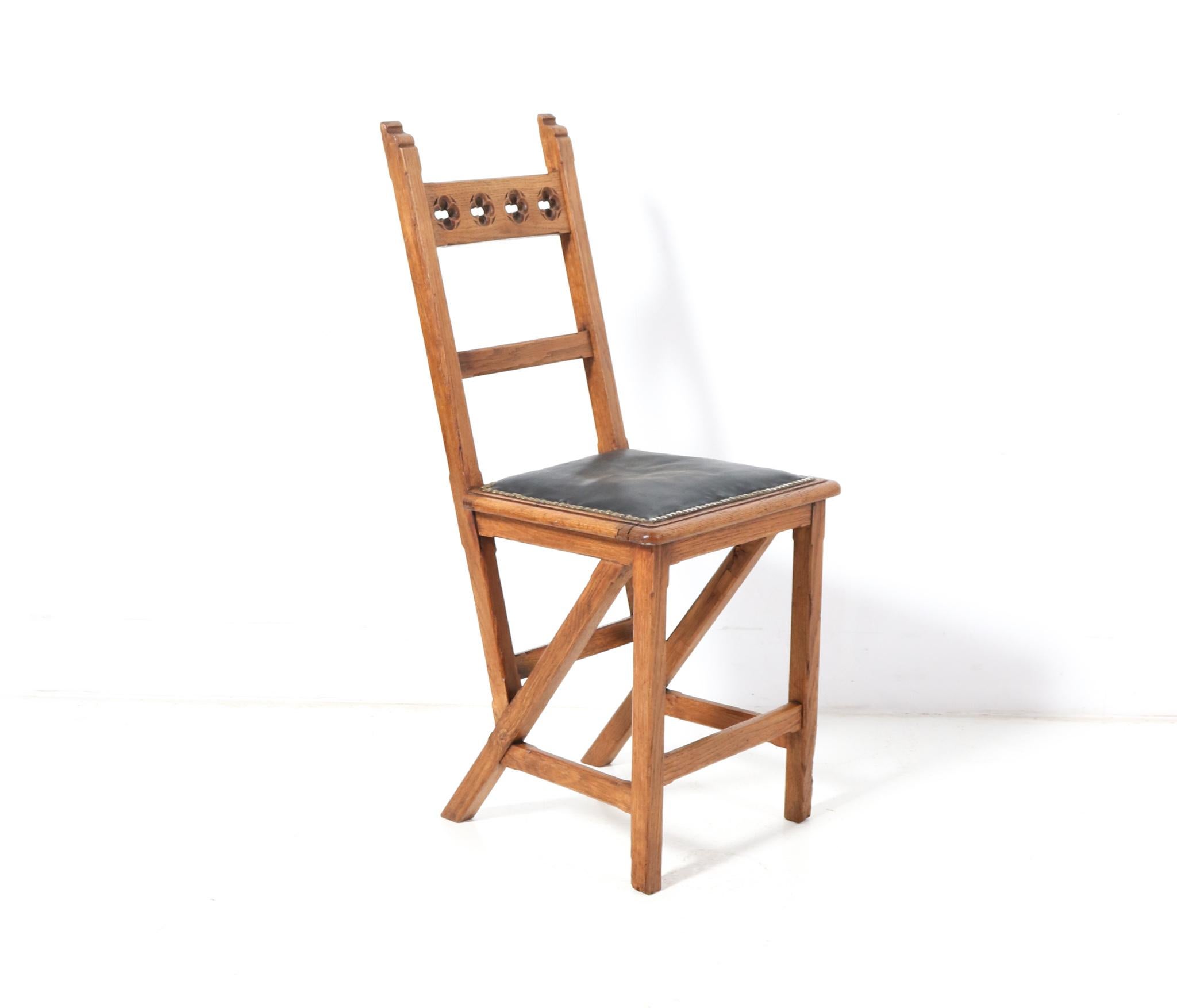 Jugendstil-Beistellstuhl aus Eichenholz von Hendrik Petrus Berlage, 1900er Jahre, Kunsthandwerk im Zustand „Gut“ im Angebot in Amsterdam, NL
