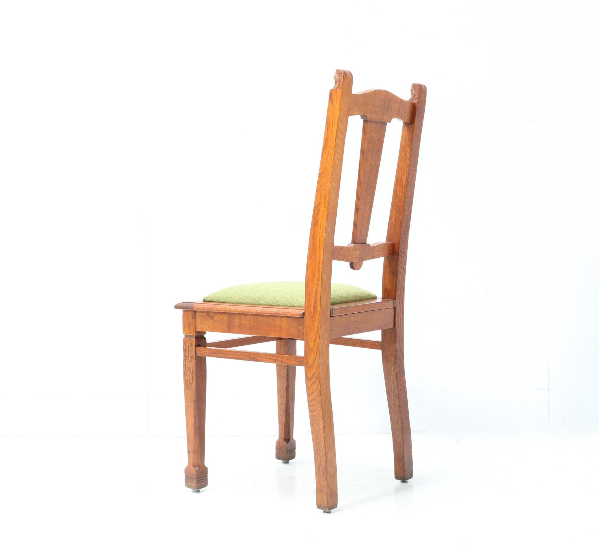 Kunsthandwerklicher Jugendstil-Beistellstuhl aus Eichenholz von Kobus de Graaff, 1900er Jahre im Zustand „Gut“ im Angebot in Amsterdam, NL