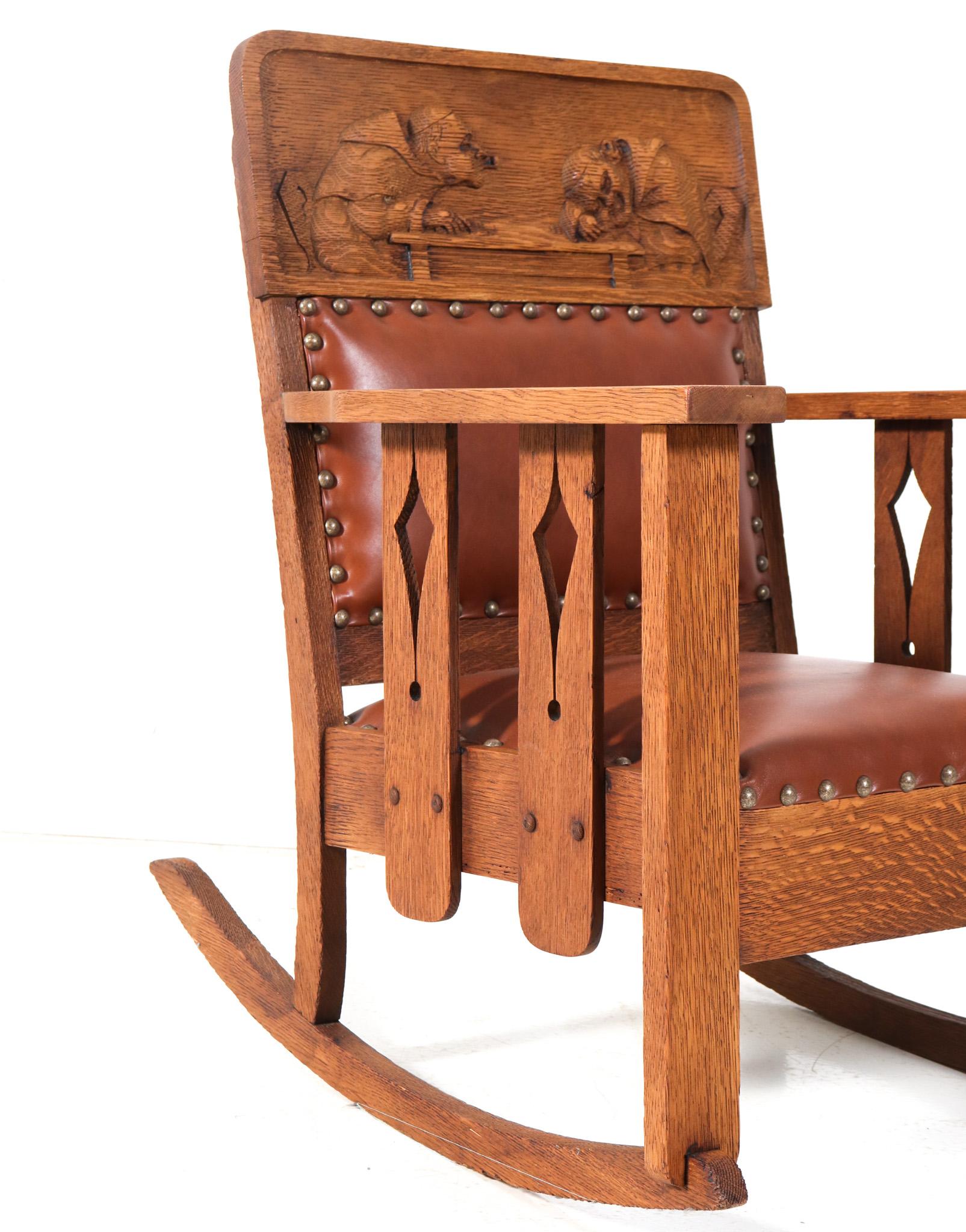 Début du 20ème siècle Chaise à bascule Mission Arts & Crafts en Oak, années 1900 en vente