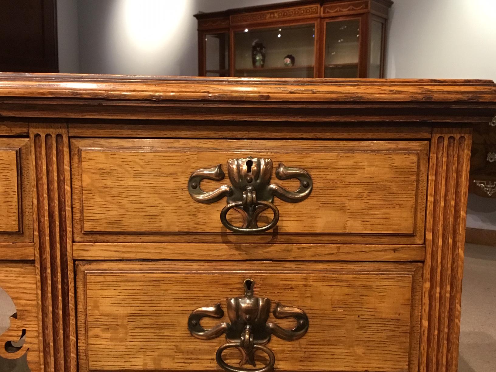 Early 20th Century Oak Arts & Crafts Period Antique Desk