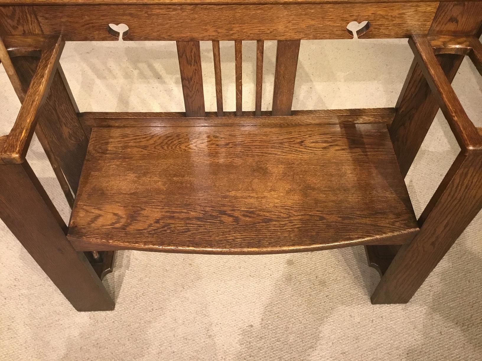 Arts and Crafts Oak Arts & Crafts Period Hall Bench/Umbrella Stick Stand
