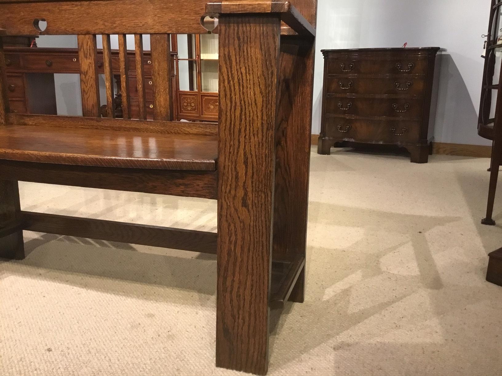 Oak Arts & Crafts Period Hall Bench/Umbrella Stick Stand In Excellent Condition In Darwen, GB
