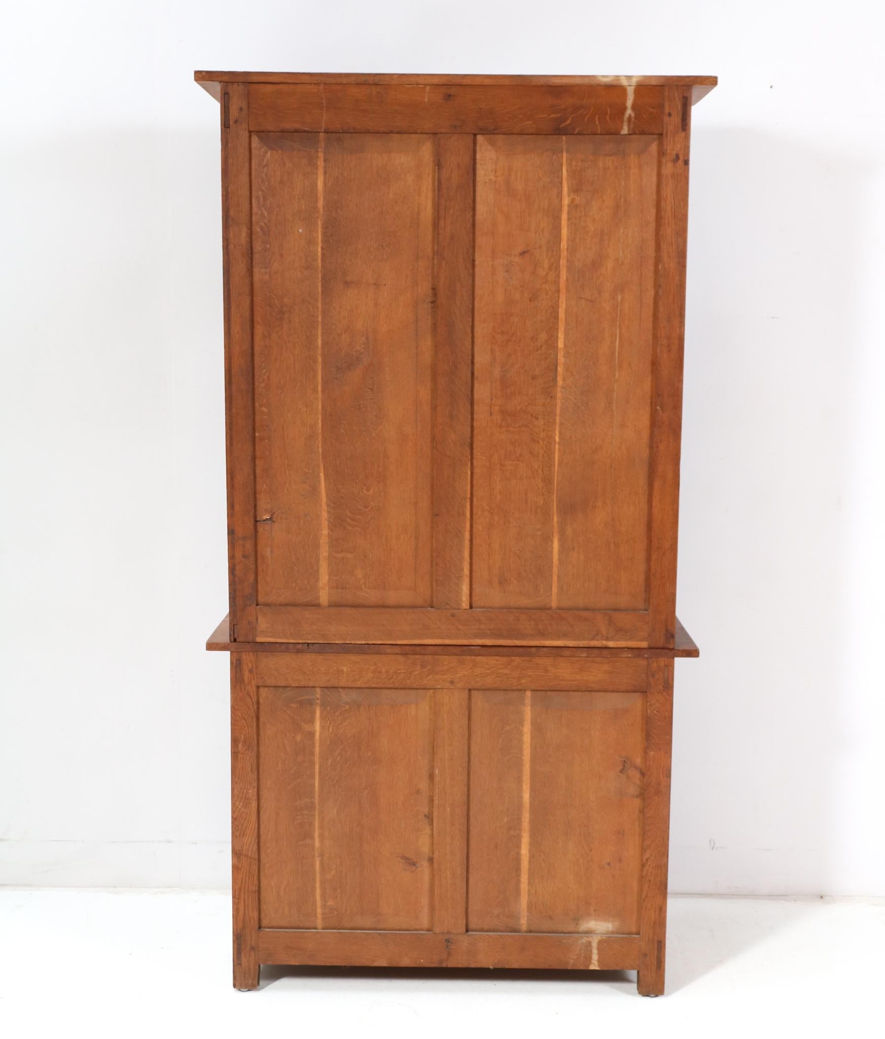 Late 19th Century Oak Arts & Crafts Two-Piece Bookcase by Alexander J. Kropholler, 1890s For Sale