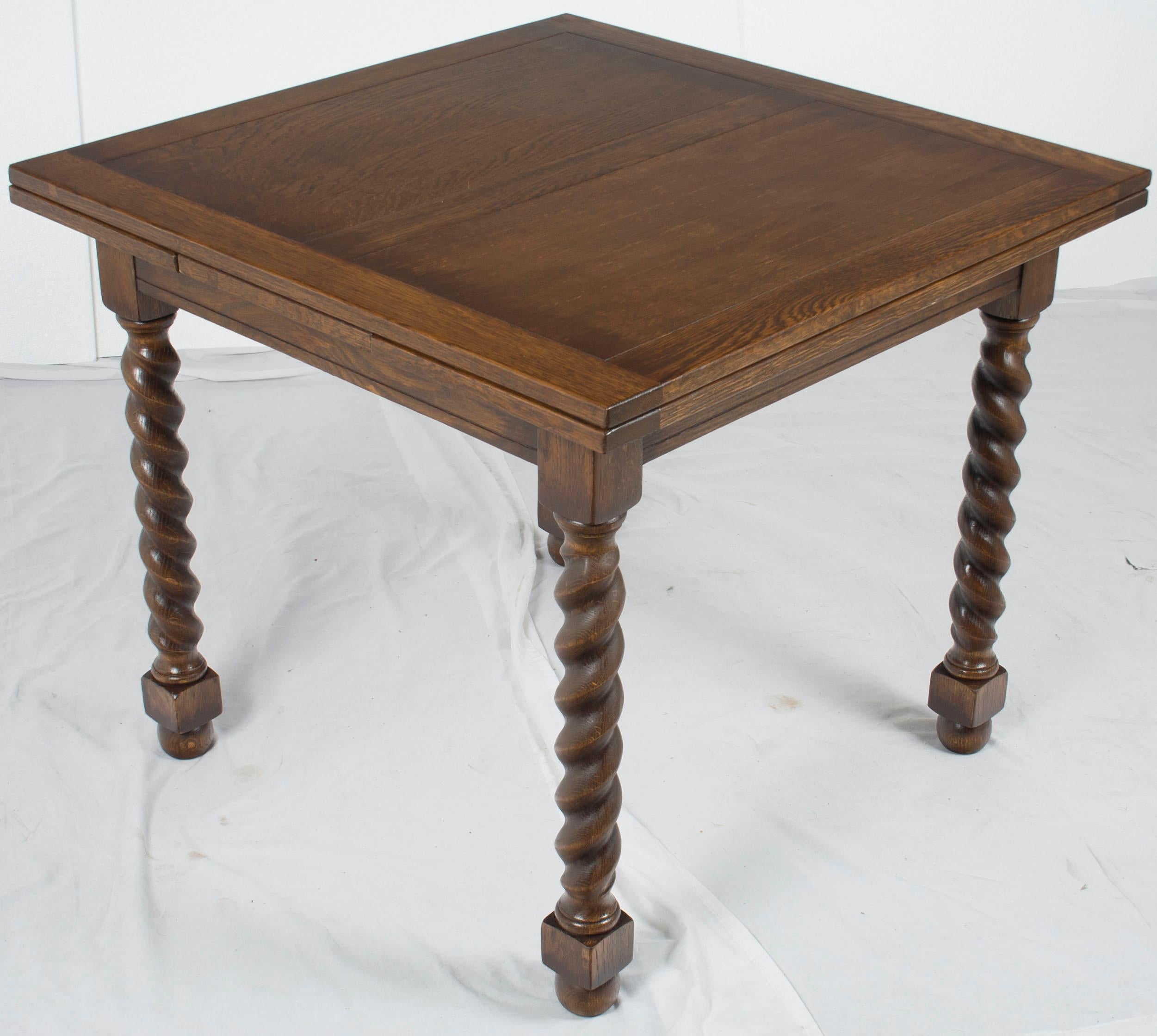 Late 20th Century Oak Barley Twist Pull Out Extending Pub Dining Kitchen Game Table For Sale