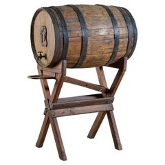 Retro Oak Barrel Bar with Stand and Mechanicals